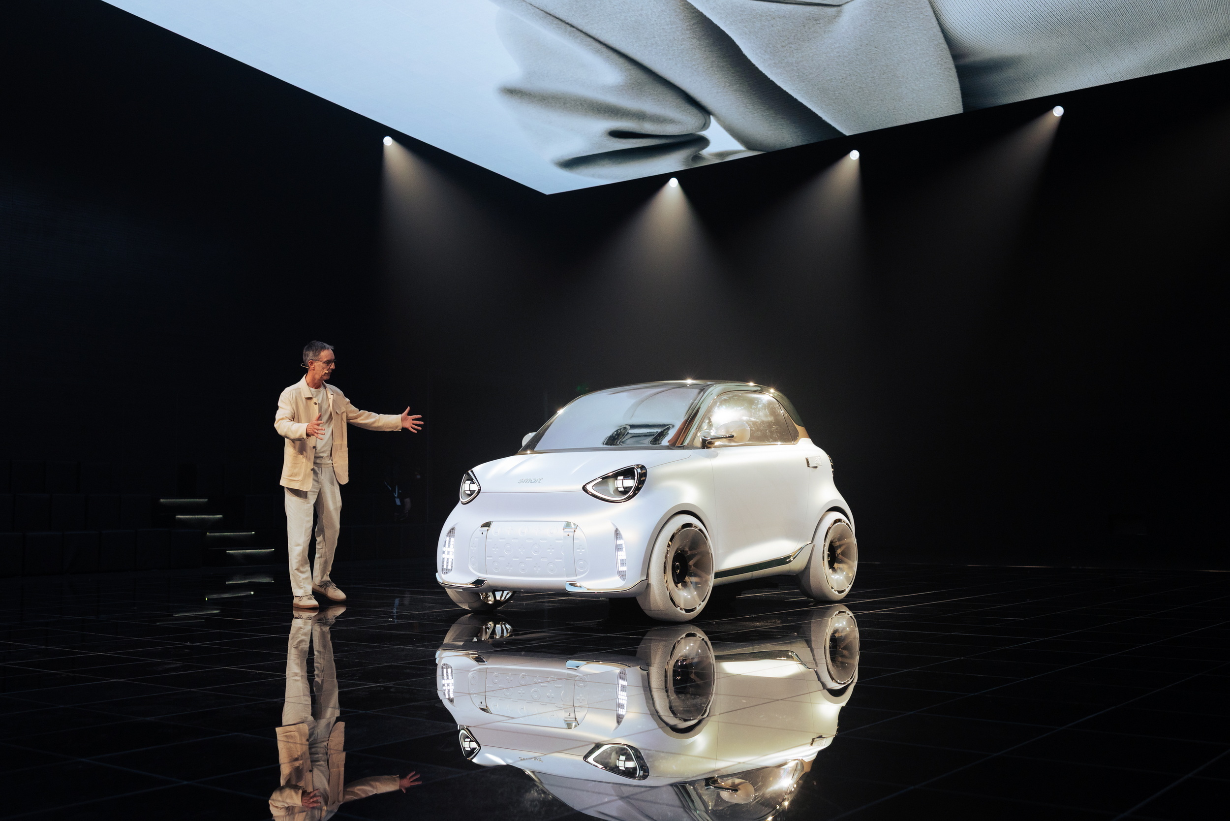 Smart’s Smallest EV Just Grew Almost A Foot, And Mercedes Is To Blame
