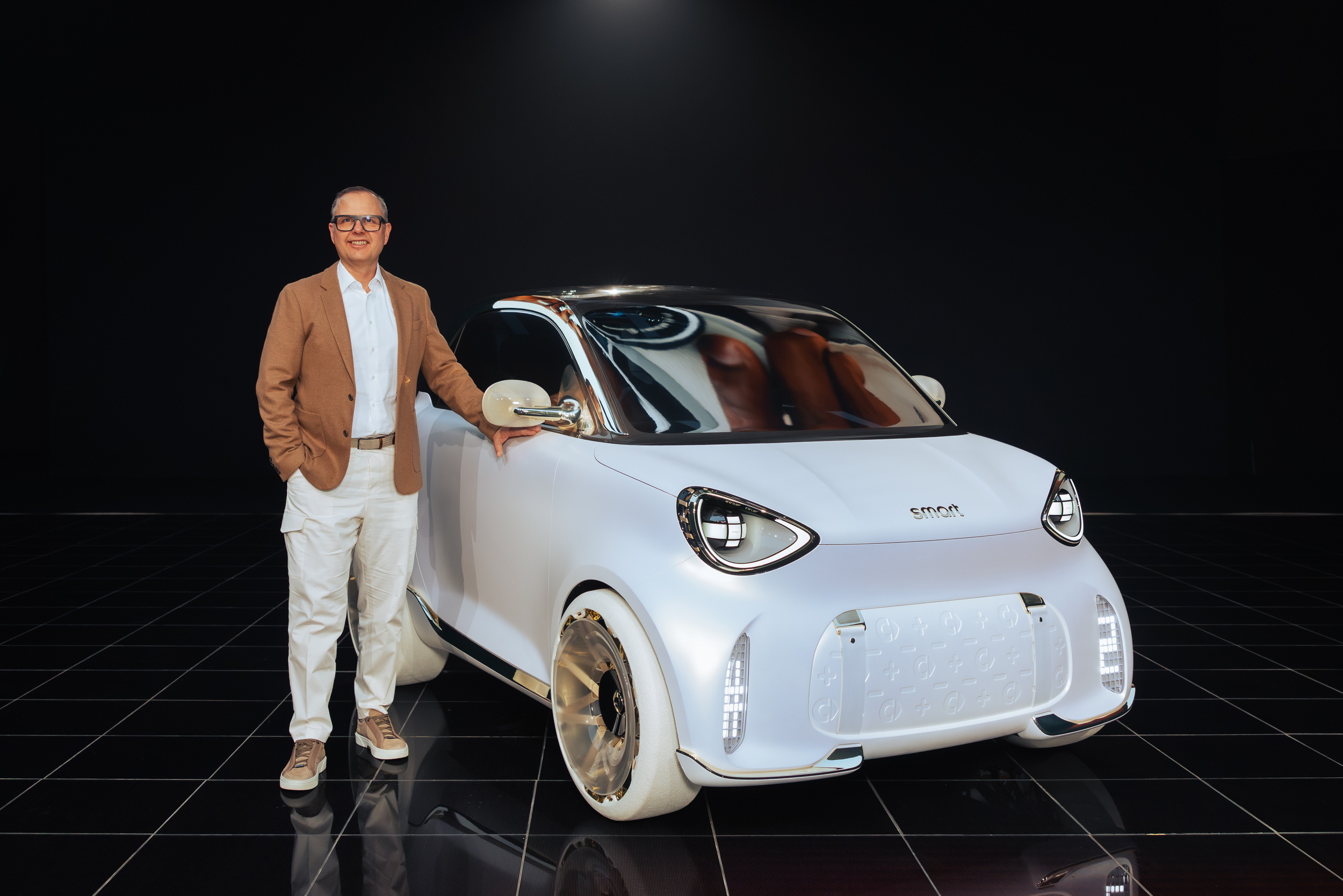 Smart’s Smallest EV Just Grew Almost A Foot, And Mercedes Is To Blame