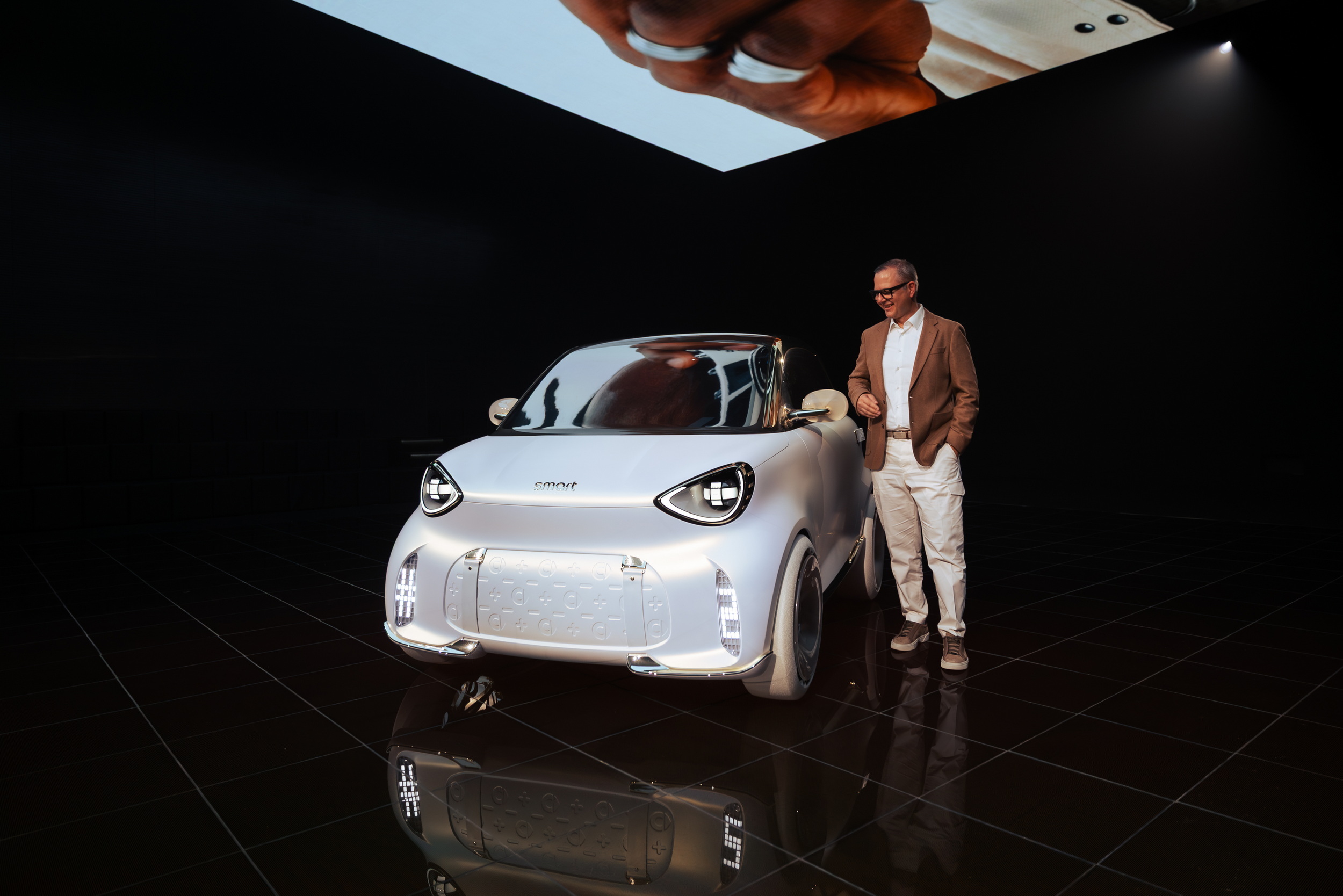 Smart’s Smallest EV Just Grew Almost A Foot, And Mercedes Is To Blame