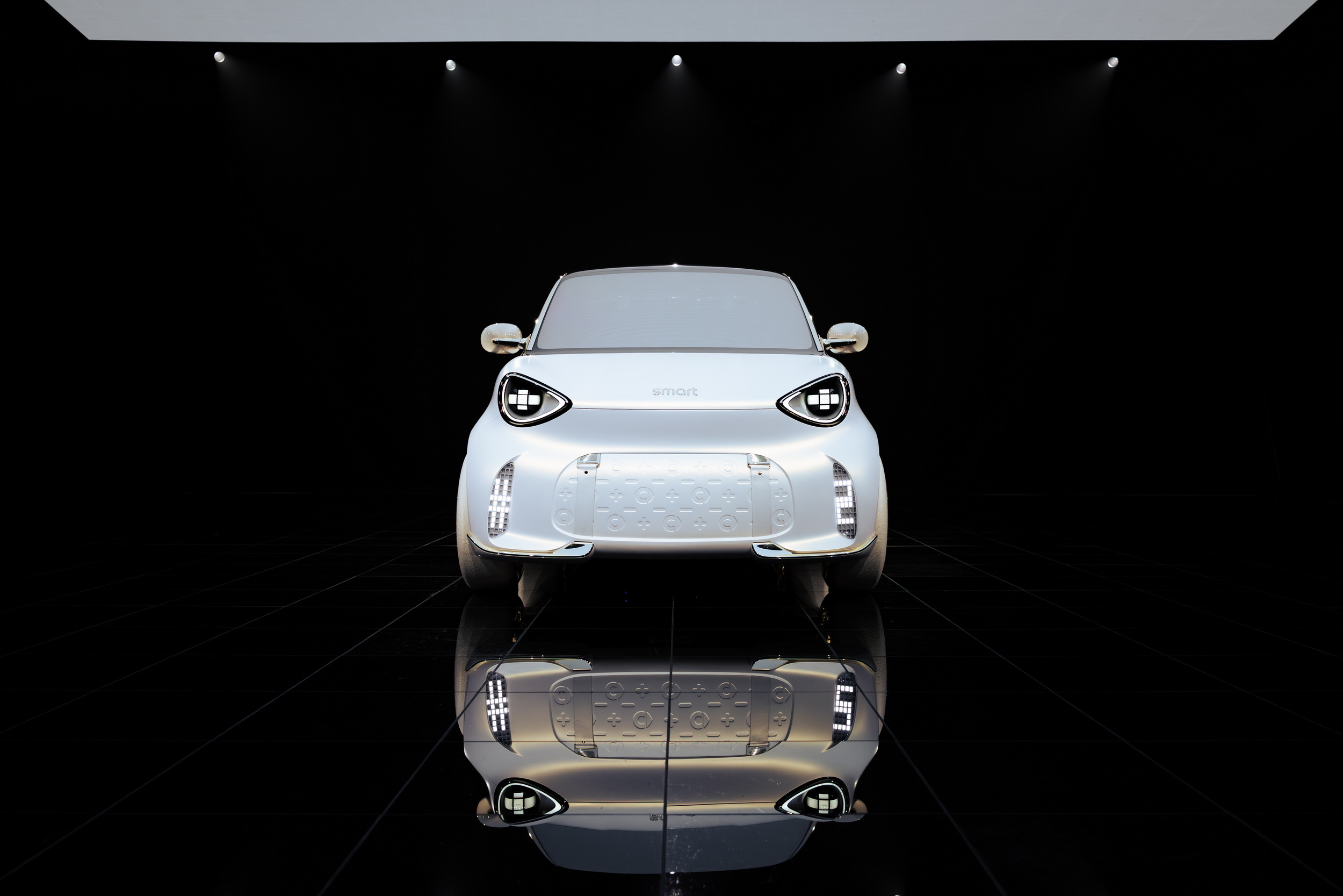 Smart’s Smallest EV Just Grew Almost A Foot, And Mercedes Is To Blame