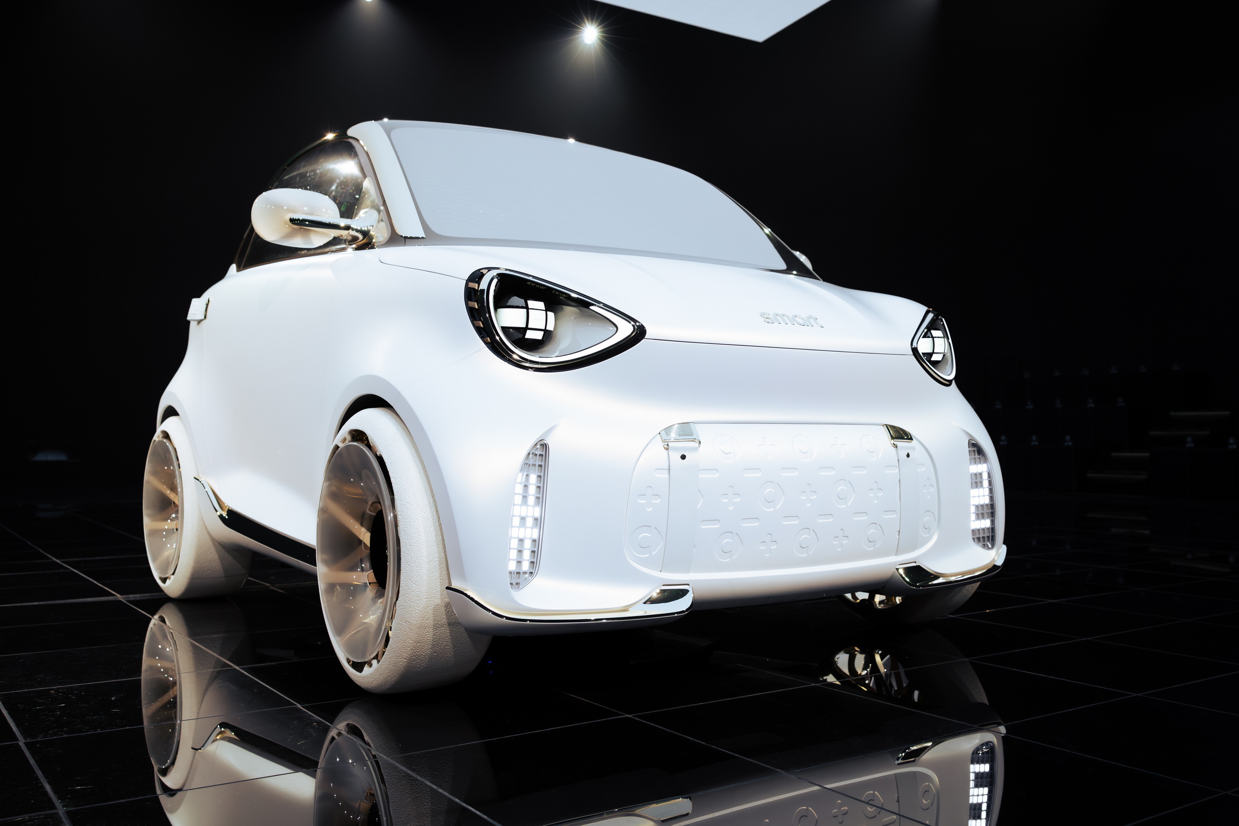 Smart’s Smallest EV Just Grew Almost A Foot, And Mercedes Is To Blame