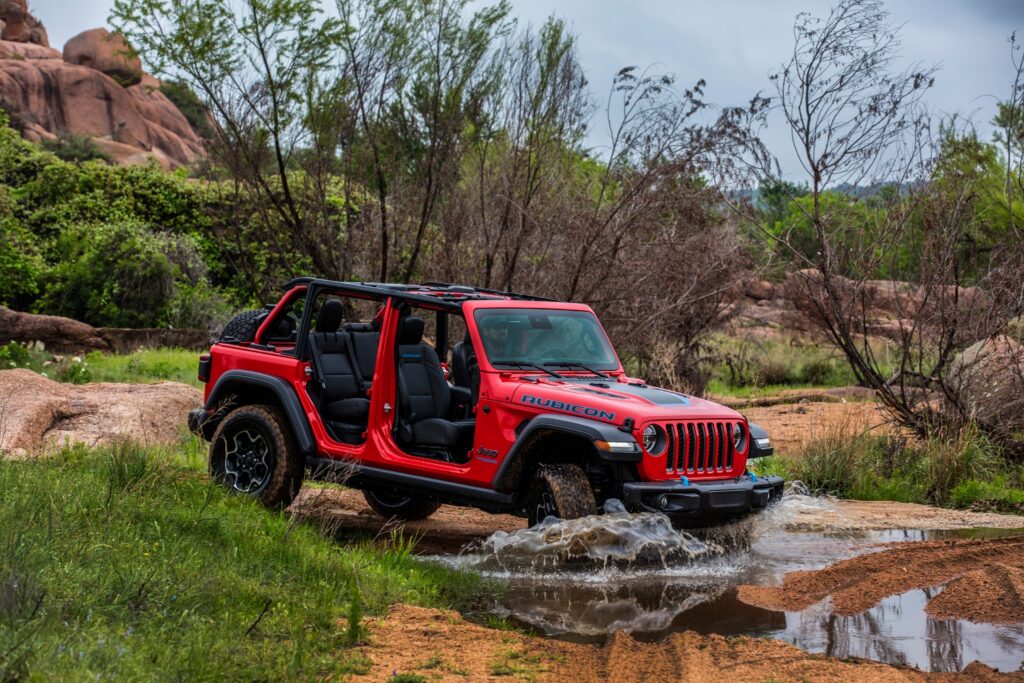  Jeep&rsquo;s 2.0-Liter Engine Replacement Came With Its Own Recall