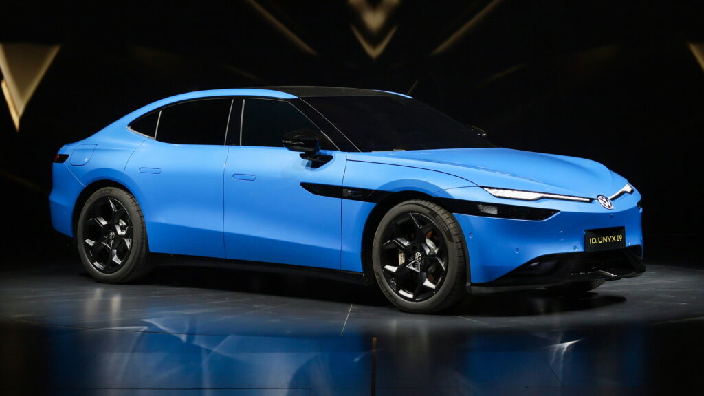  China&rsquo;s EV Sales Collapsed By Nearly 20%, And Germany&rsquo;s Big Five Are Down To 1.6%