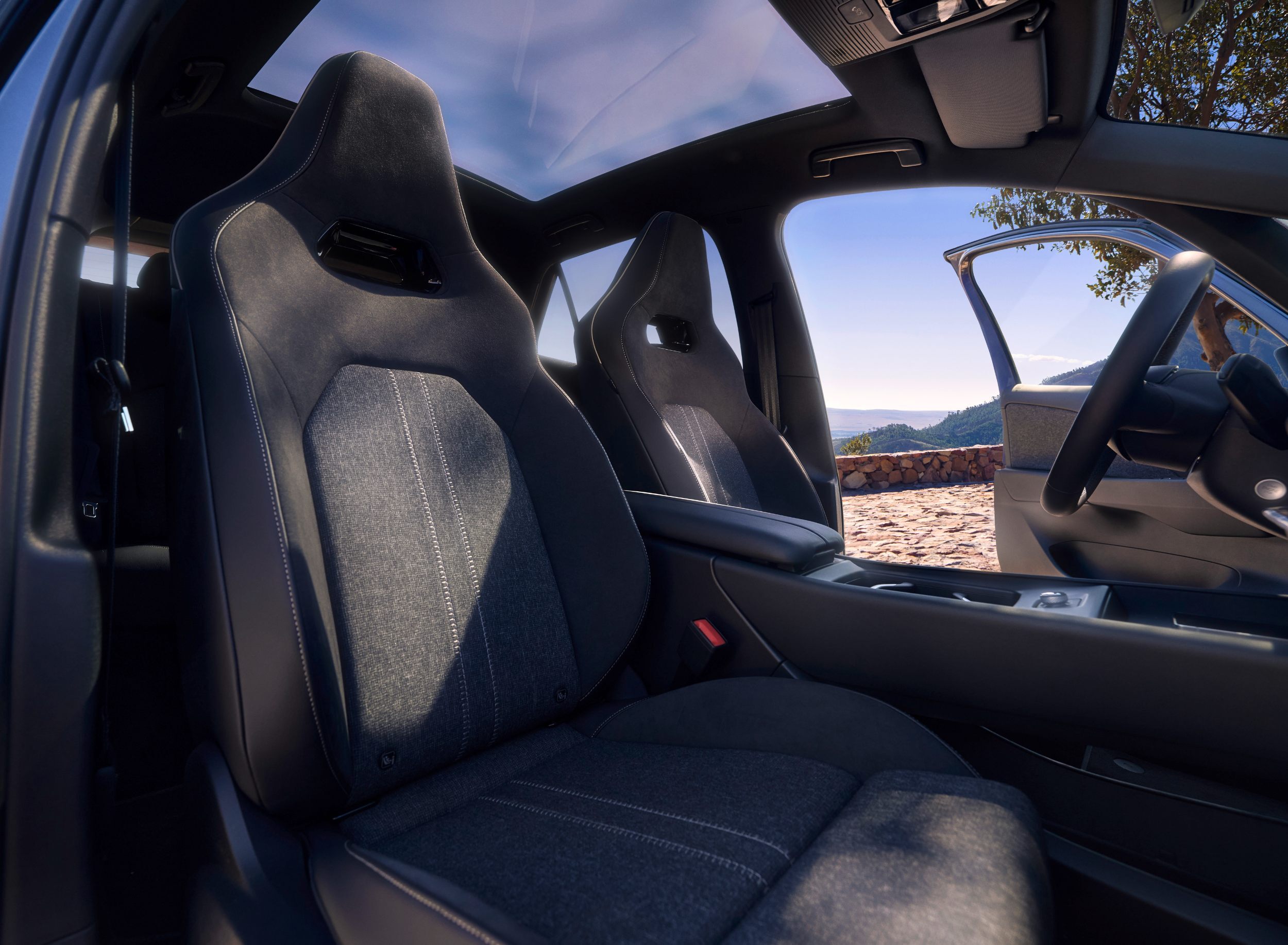 VW Spent Years Removing Knobs From Its Cars, The ID.3 Neo Puts Them Back