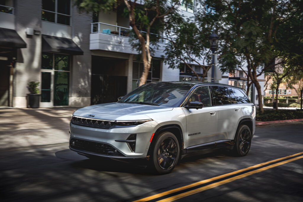  Wagoneer S Lost 93% Of Its Buyers, As Gas Charger Outsells Its Electric Twin Seven To One