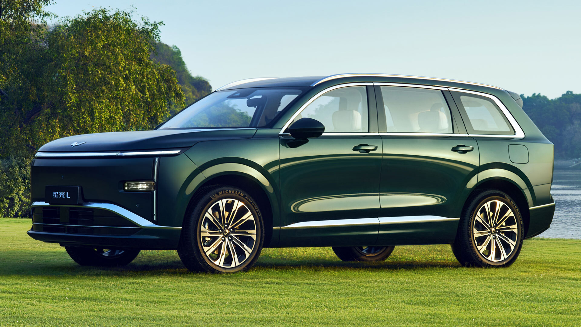 Wuling Xingguang L: Новый уровень комфорта и стиля