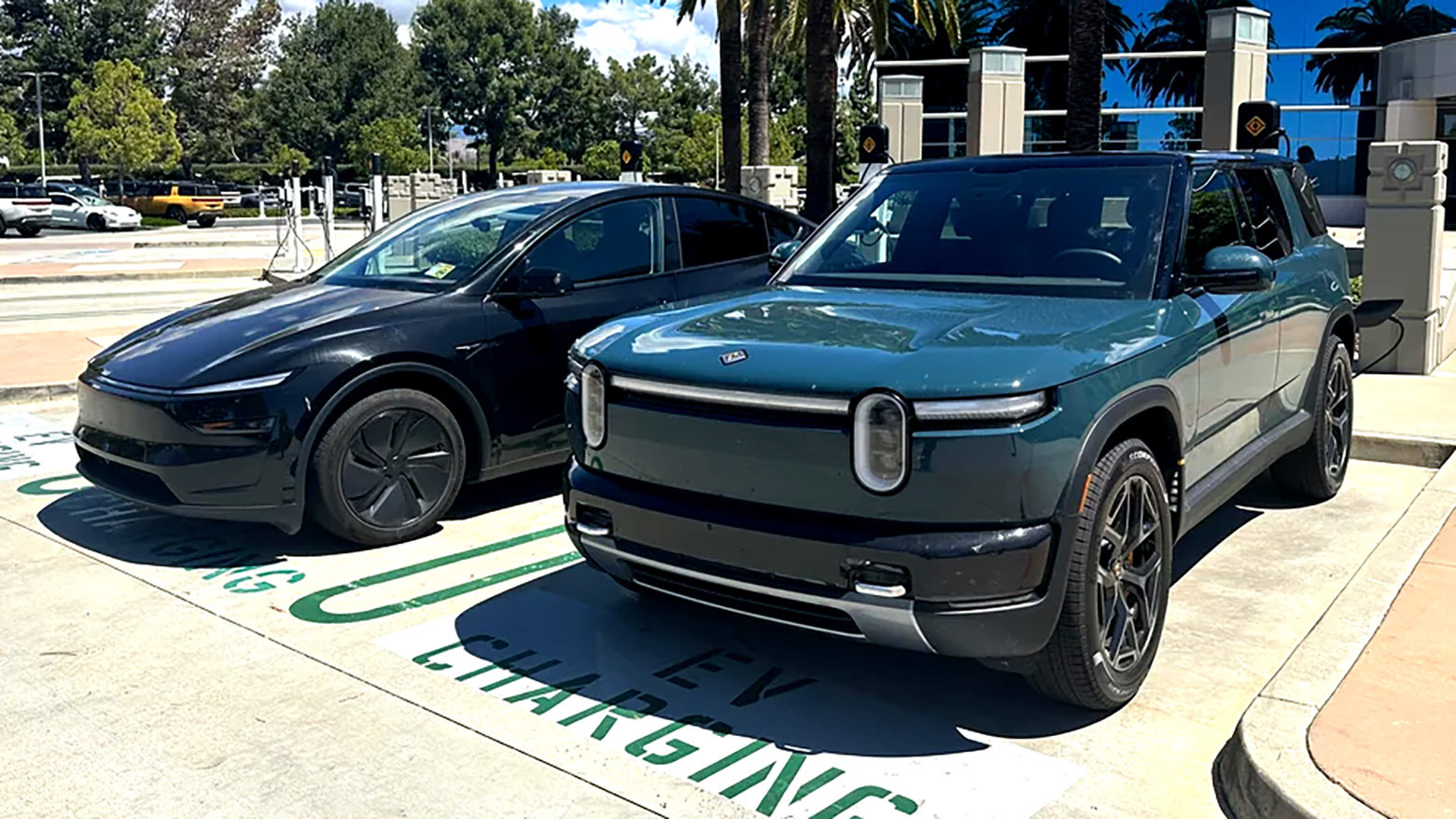Image for Side By Side, The Rivian R2 And Model Y Look Like They’re From Different Planets