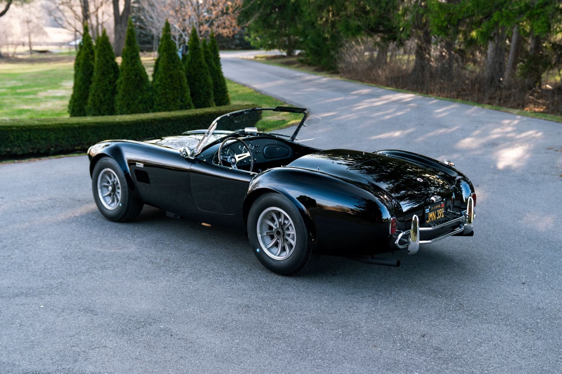 Even After Selling Your House, You Probably Can’t Afford This Shelby Cobra