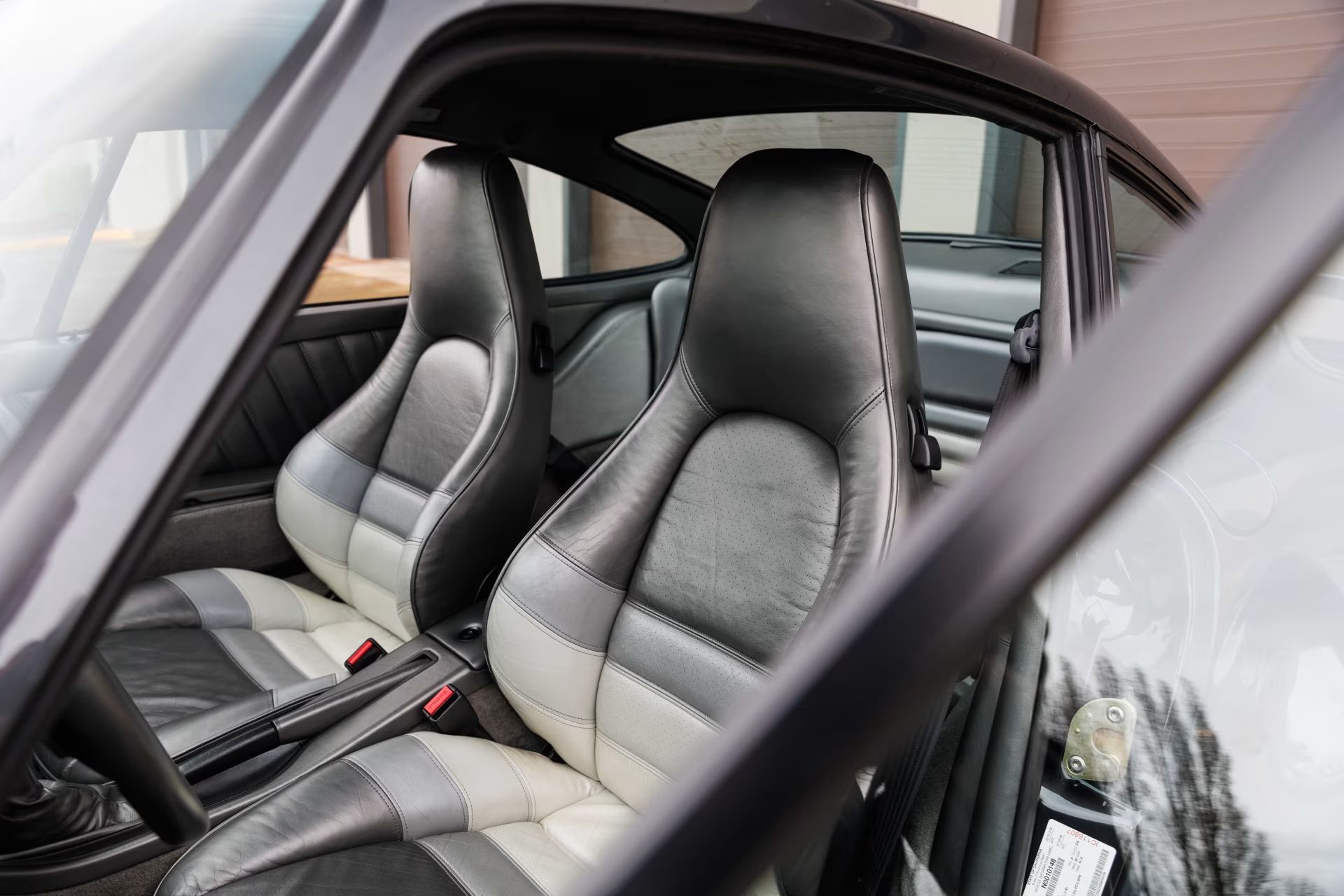 One Of Porsche’s Few 959s Legally In America Has 3,521 Miles And No Reserve