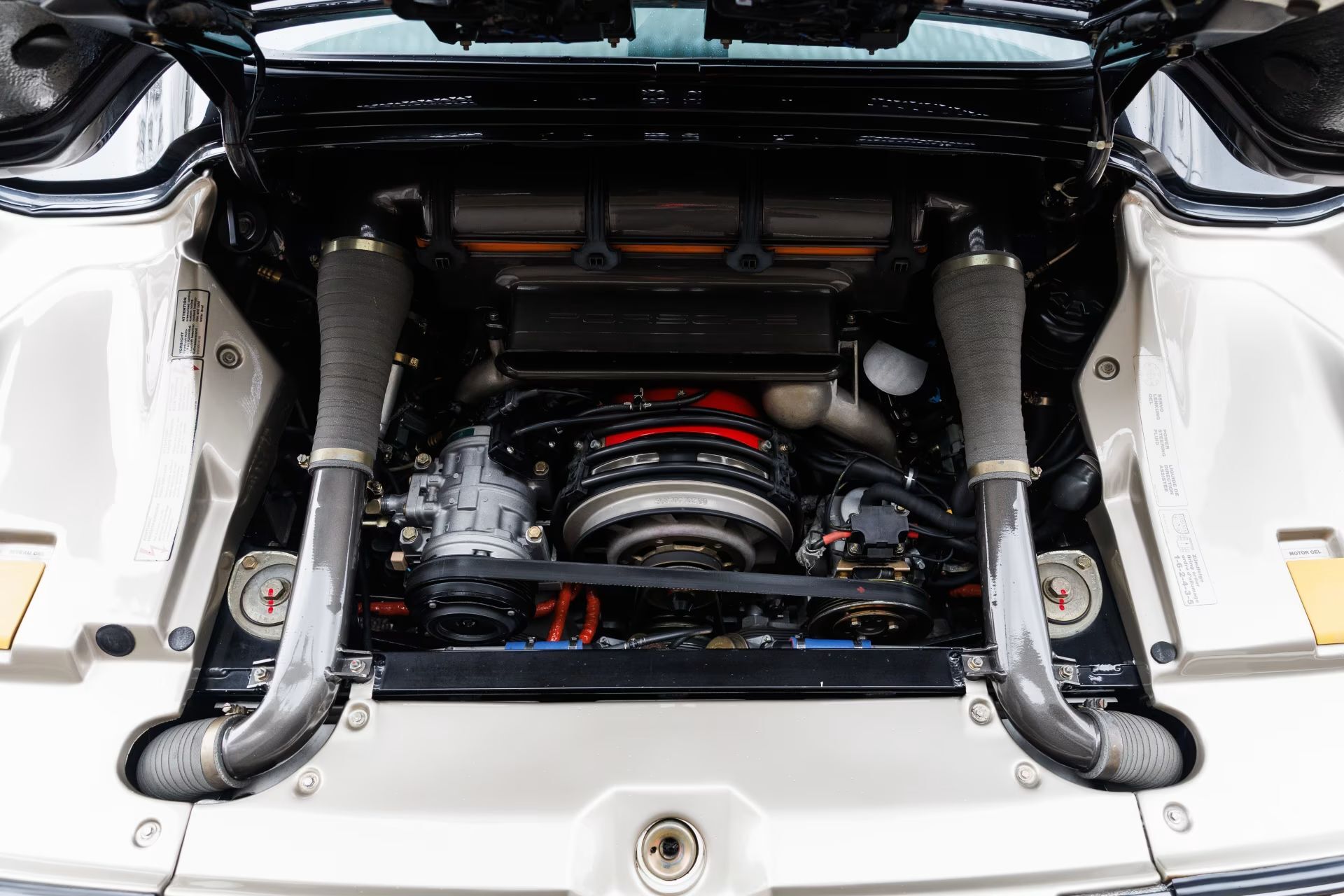 One Of Porsche’s Few 959s Legally In America Has 3,521 Miles And No Reserve