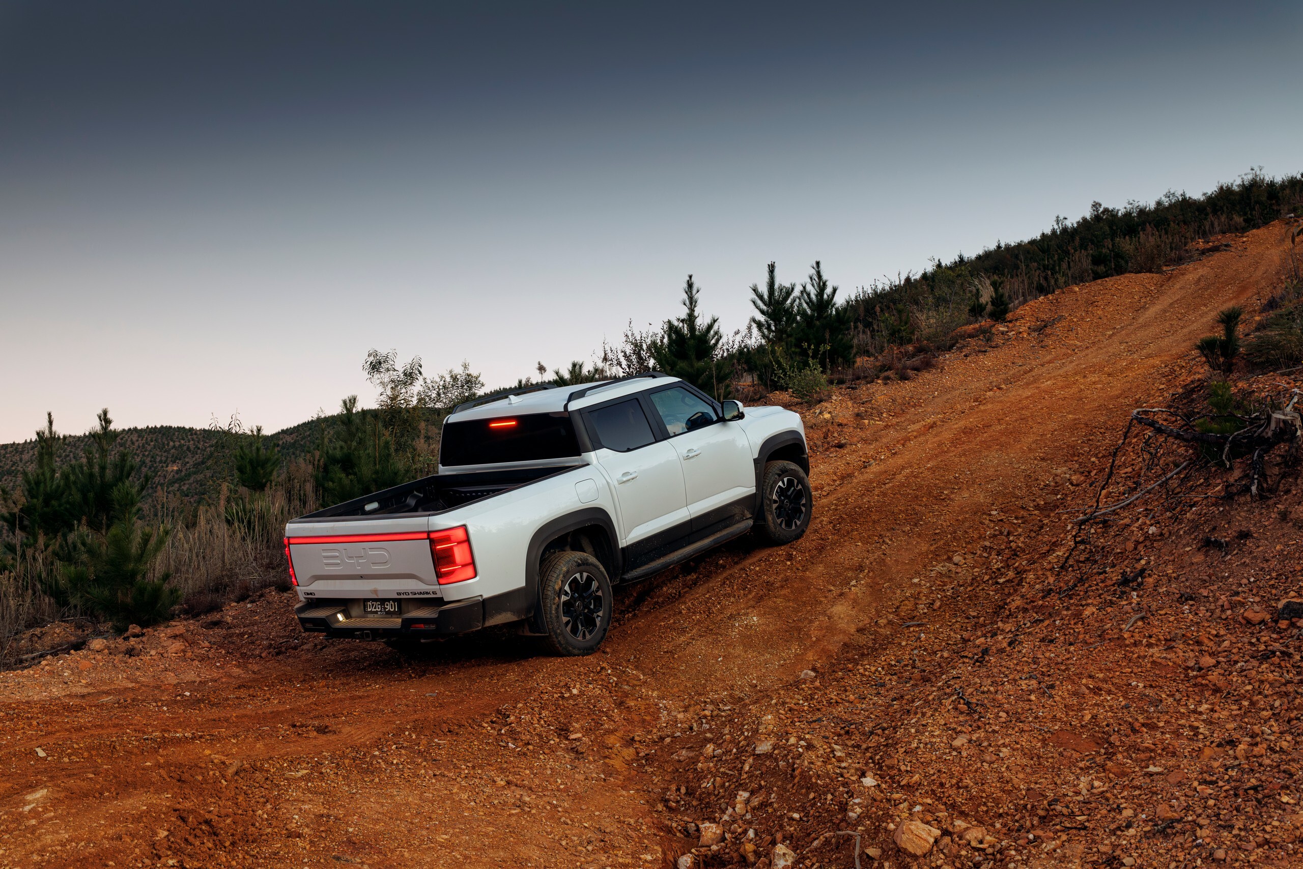 The Shark 6 Couldn’t Tow Like Other Mid-Size Pickups, So BYD Made One That Can