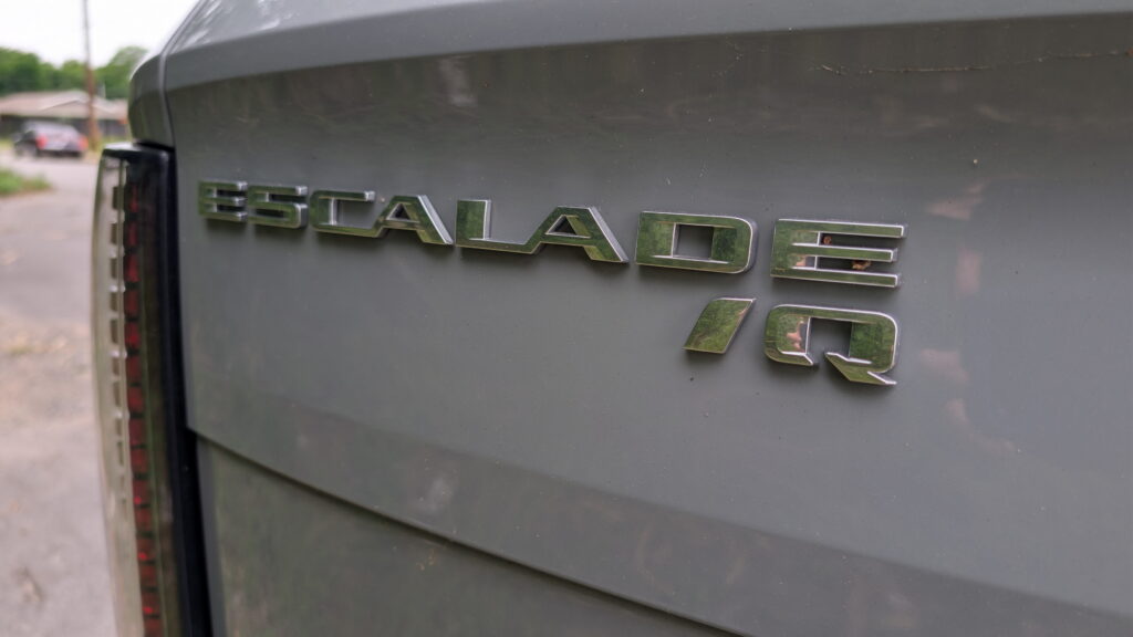  Cadillac&rsquo;s 2026 Escalade IQ Nails The Entrance, Then Spends A Week Undoing It | Review
