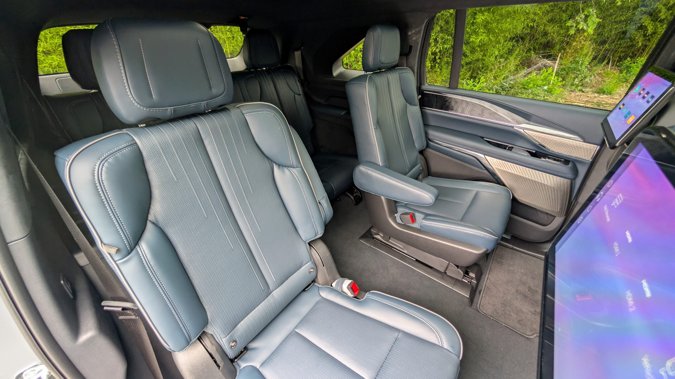 Cadillac’s 2026 Escalade IQ Nails The Entrance, Then Spends A Week Undoing It | Review