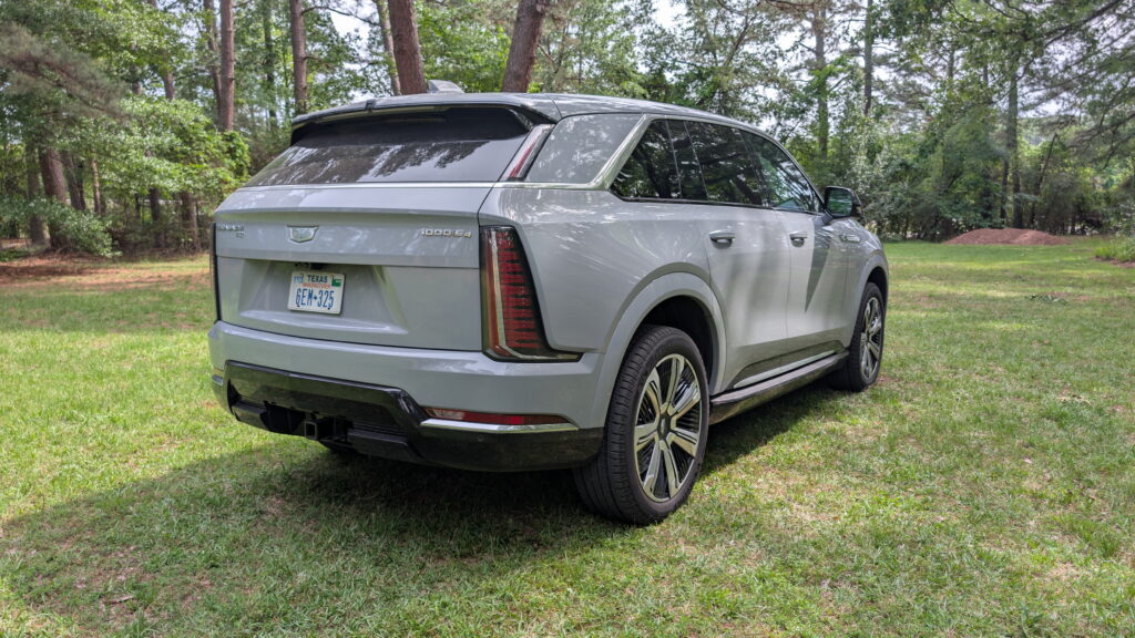 Cadillac&rsquo;s 2026 Escalade IQ Nails The Entrance, Then Spends A Week Undoing It | Review