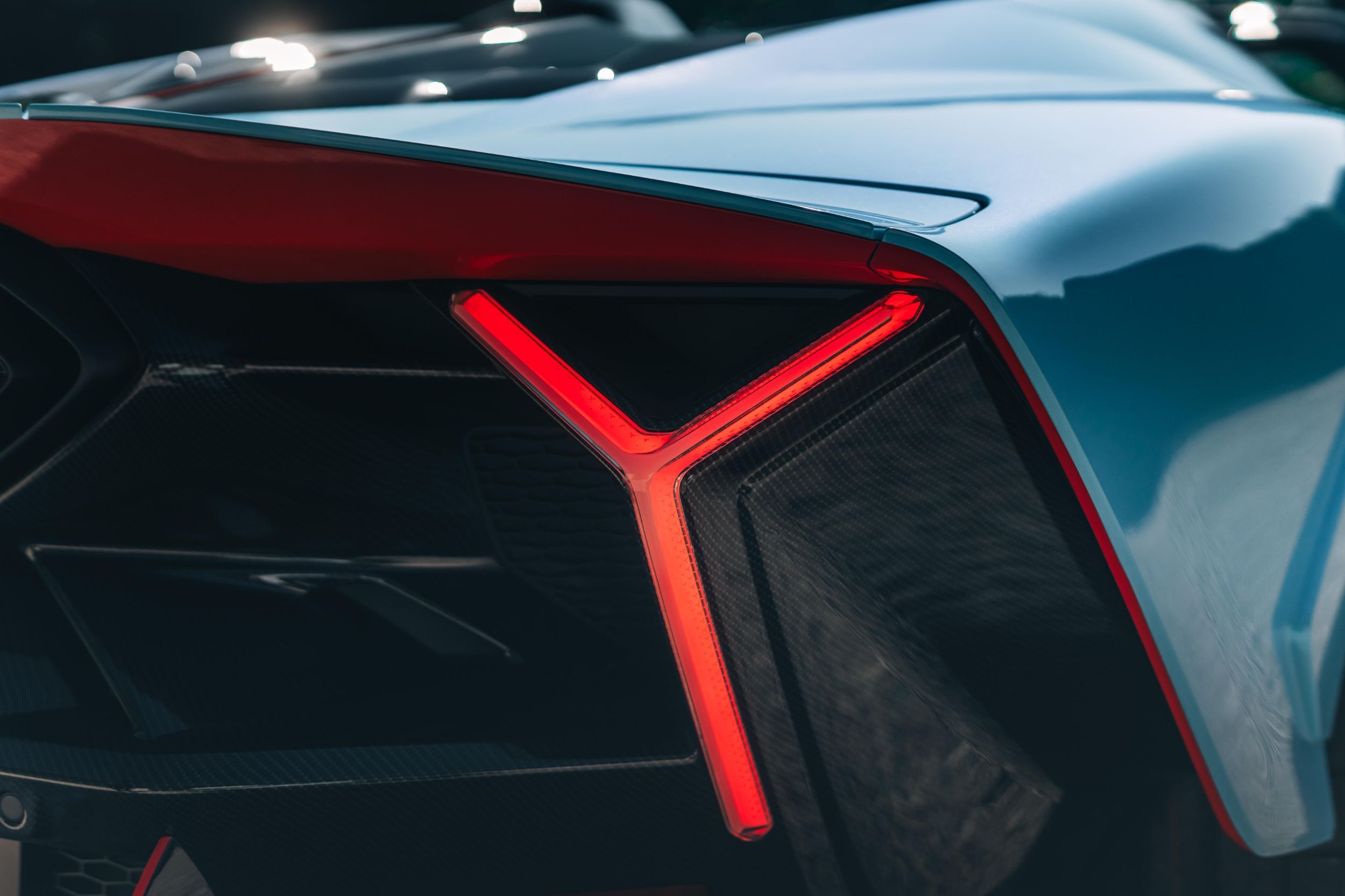 Lamborghini’s Most Powerful Open-Top Ever Will Only Reach 15 Buyers