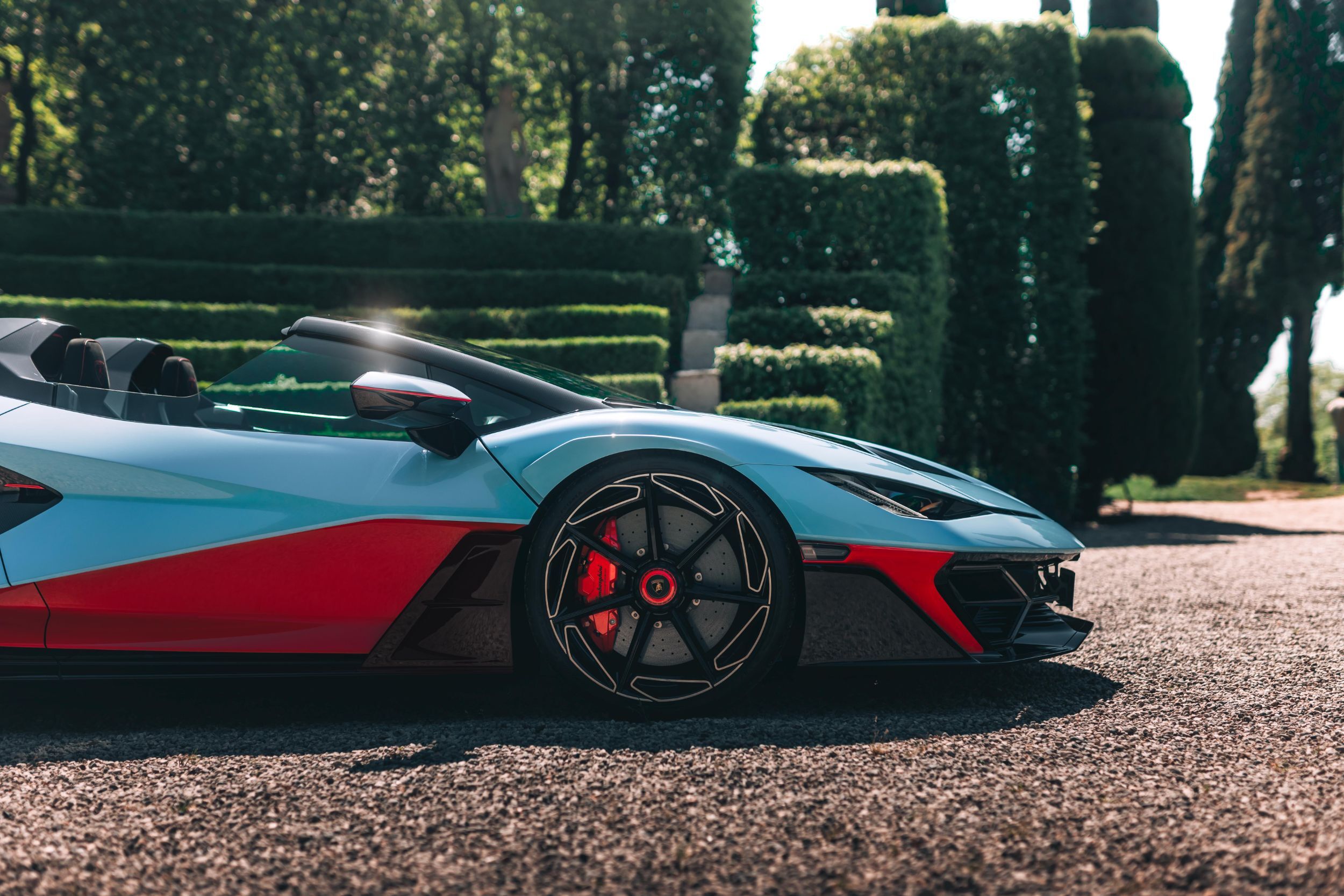 Lamborghini’s Most Powerful Open-Top Ever Will Only Reach 15 Buyers