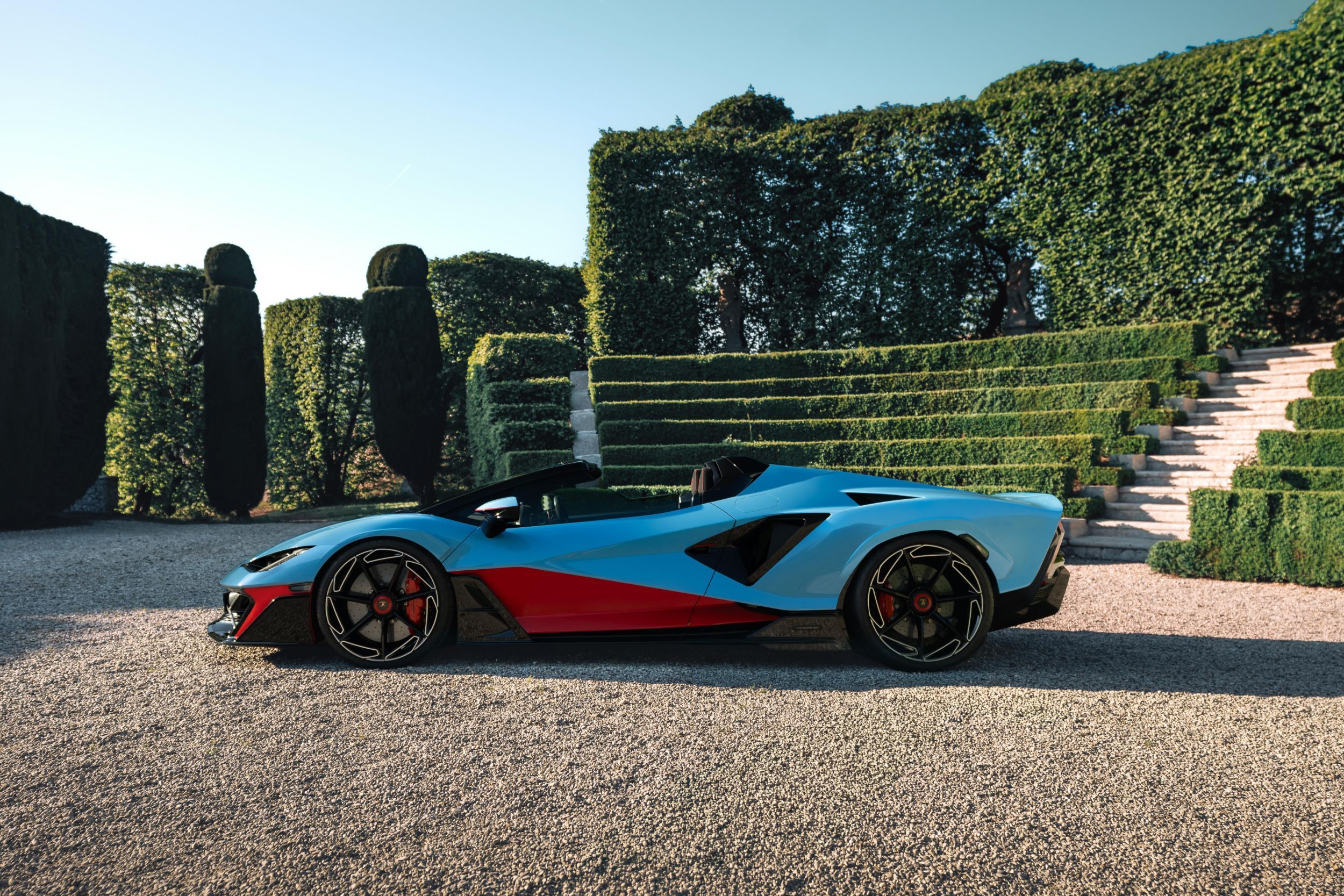 Lamborghini’s Most Powerful Open-Top Ever Will Only Reach 15 Buyers
