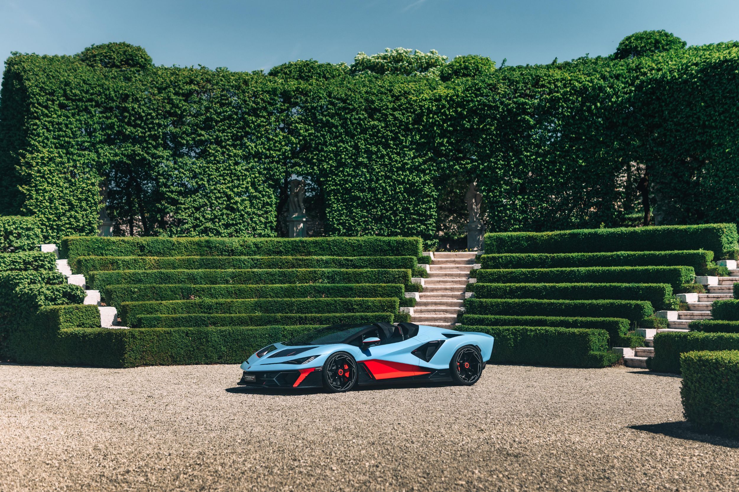 Lamborghini’s Most Powerful Open-Top Ever Will Only Reach 15 Buyers