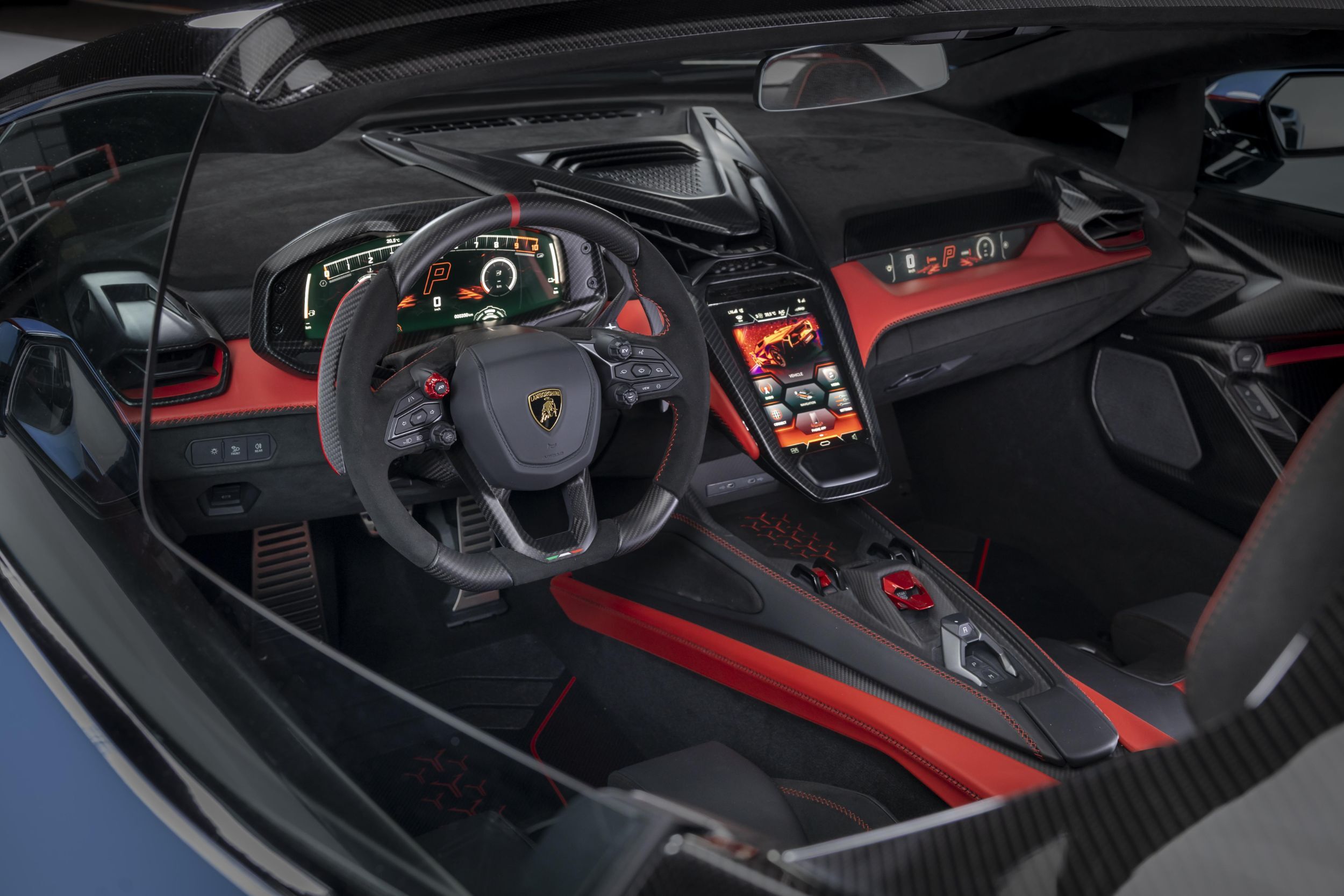 Lamborghini’s Most Powerful Open-Top Ever Will Only Reach 15 Buyers