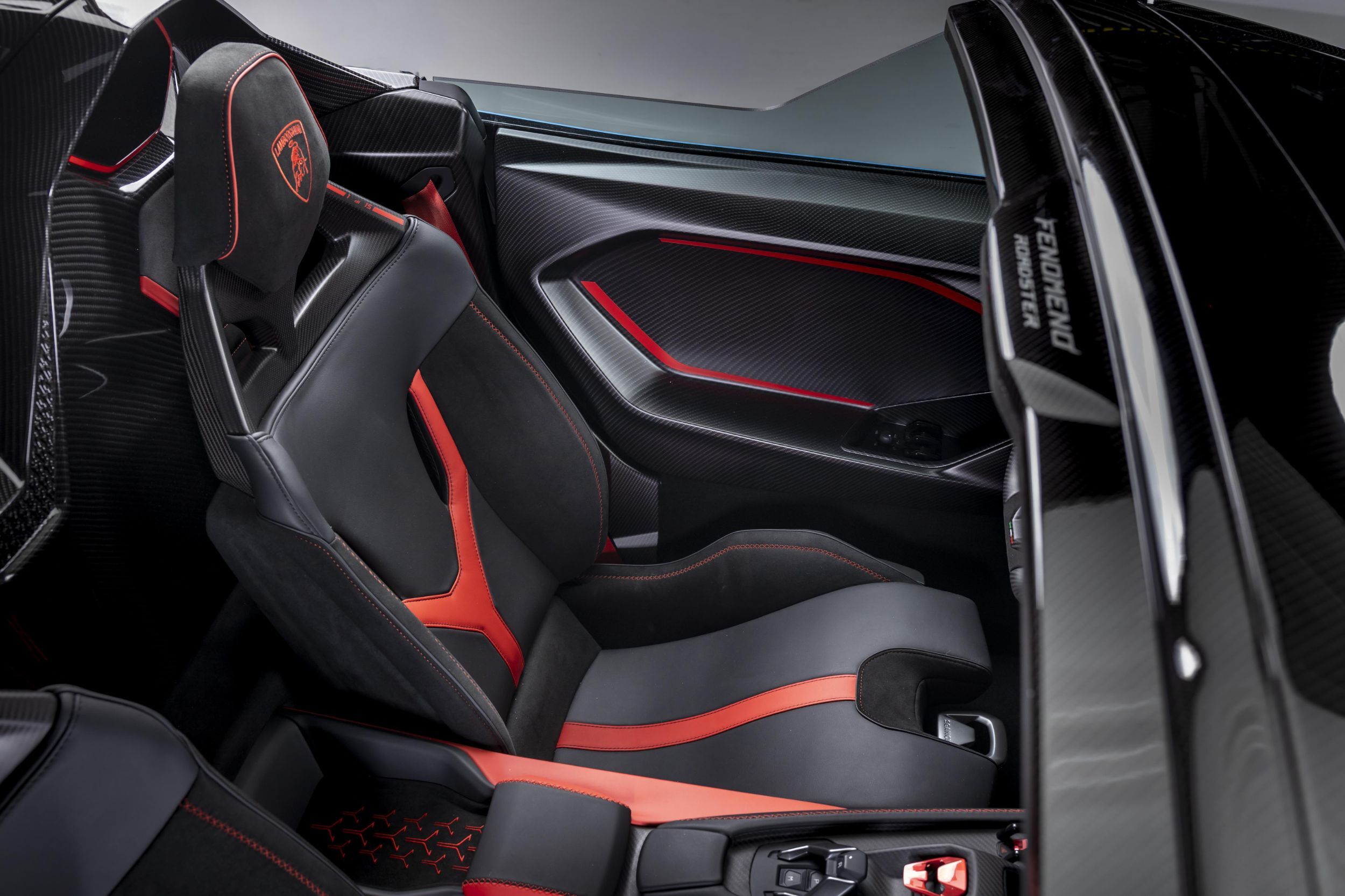 Lamborghini’s Most Powerful Open-Top Ever Will Only Reach 15 Buyers