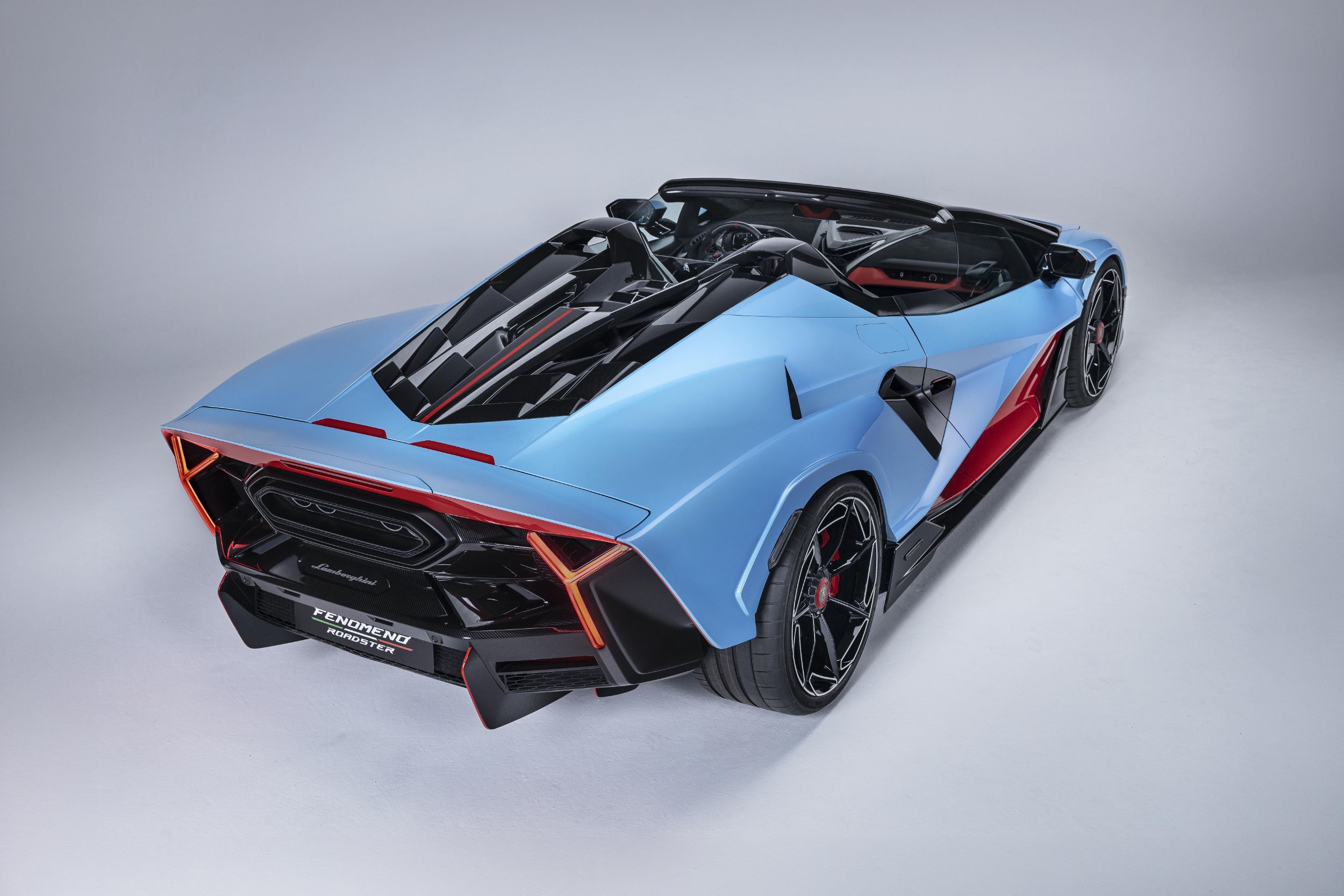 Lamborghini’s Most Powerful Open-Top Ever Will Only Reach 15 Buyers