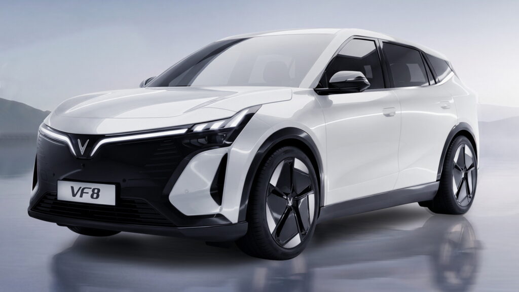  VinFast&rsquo;s New VF 8 Got Smaller, Slower, And Cheaper All At Once