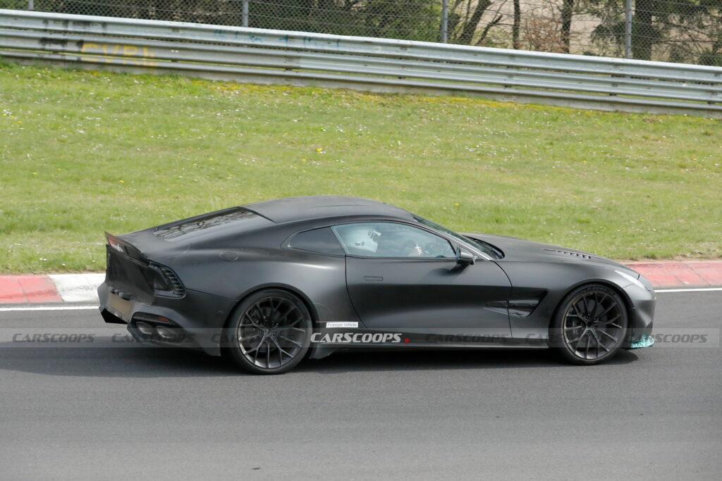  The Standard Vanquish Has 824 HP And Four Exhausts. Aston Apparently Wants More Of Both