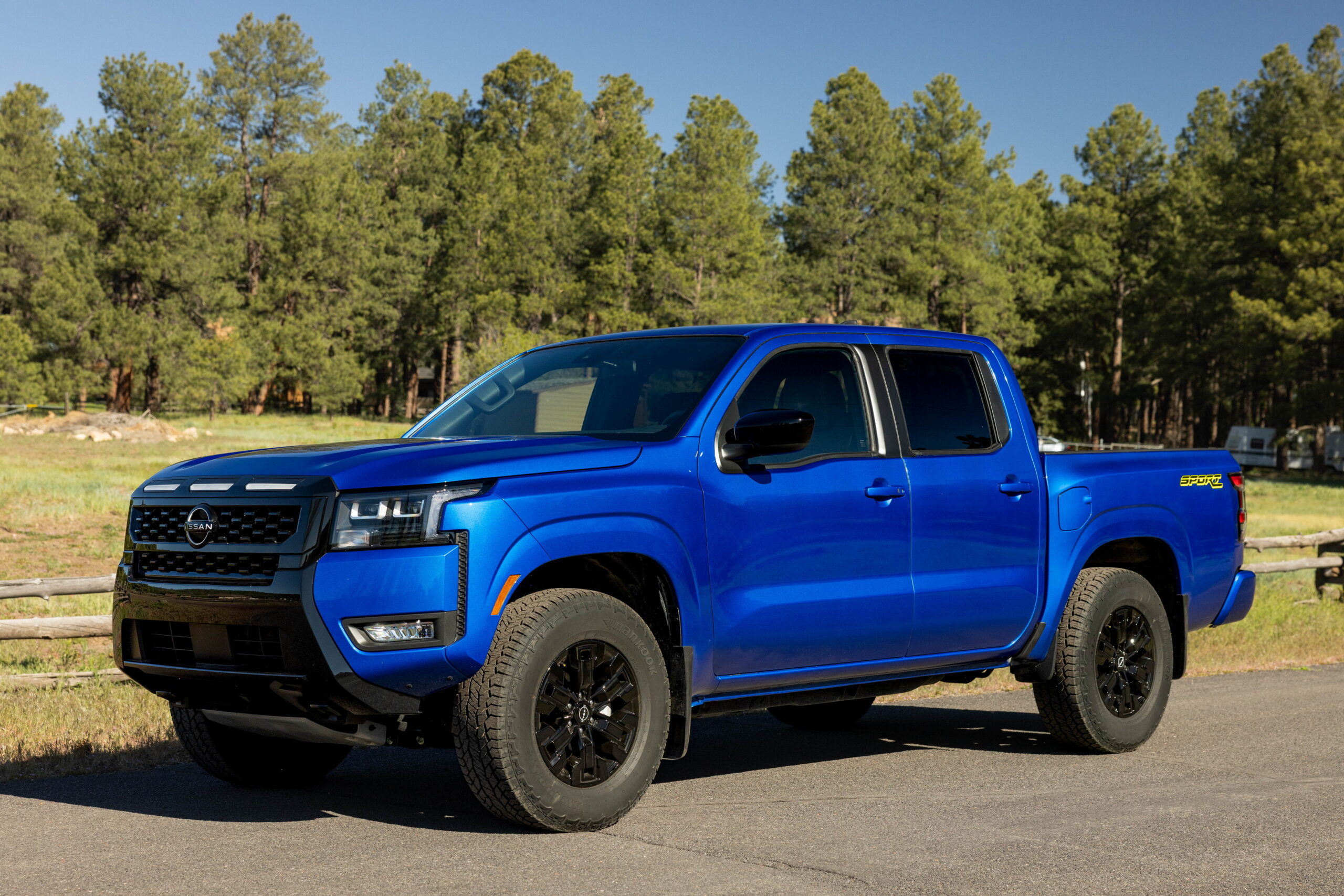 Nissan’s 2027 Frontier Sport Edition Brings A New Look For The PRO-4X Curious