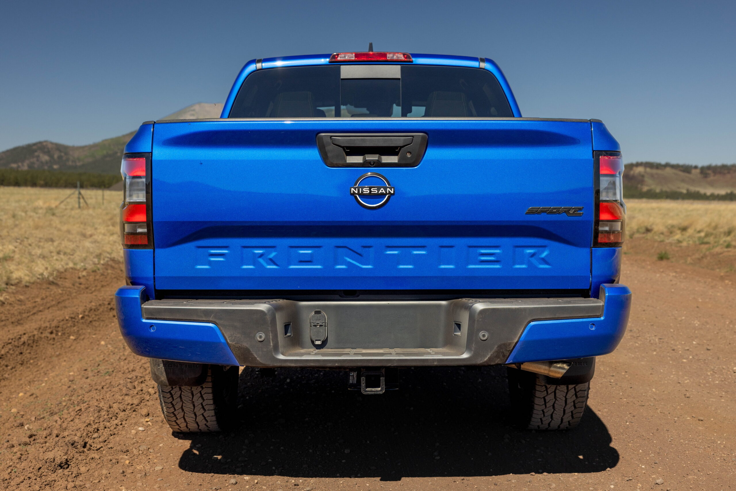 Nissan’s 2027 Frontier Sport Edition Brings A New Look For The PRO-4X Curious