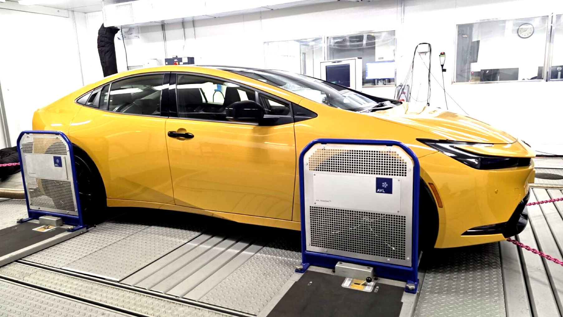 EVs Might Hate The Cold, But Hybrids Hate The Heat | Carscoops