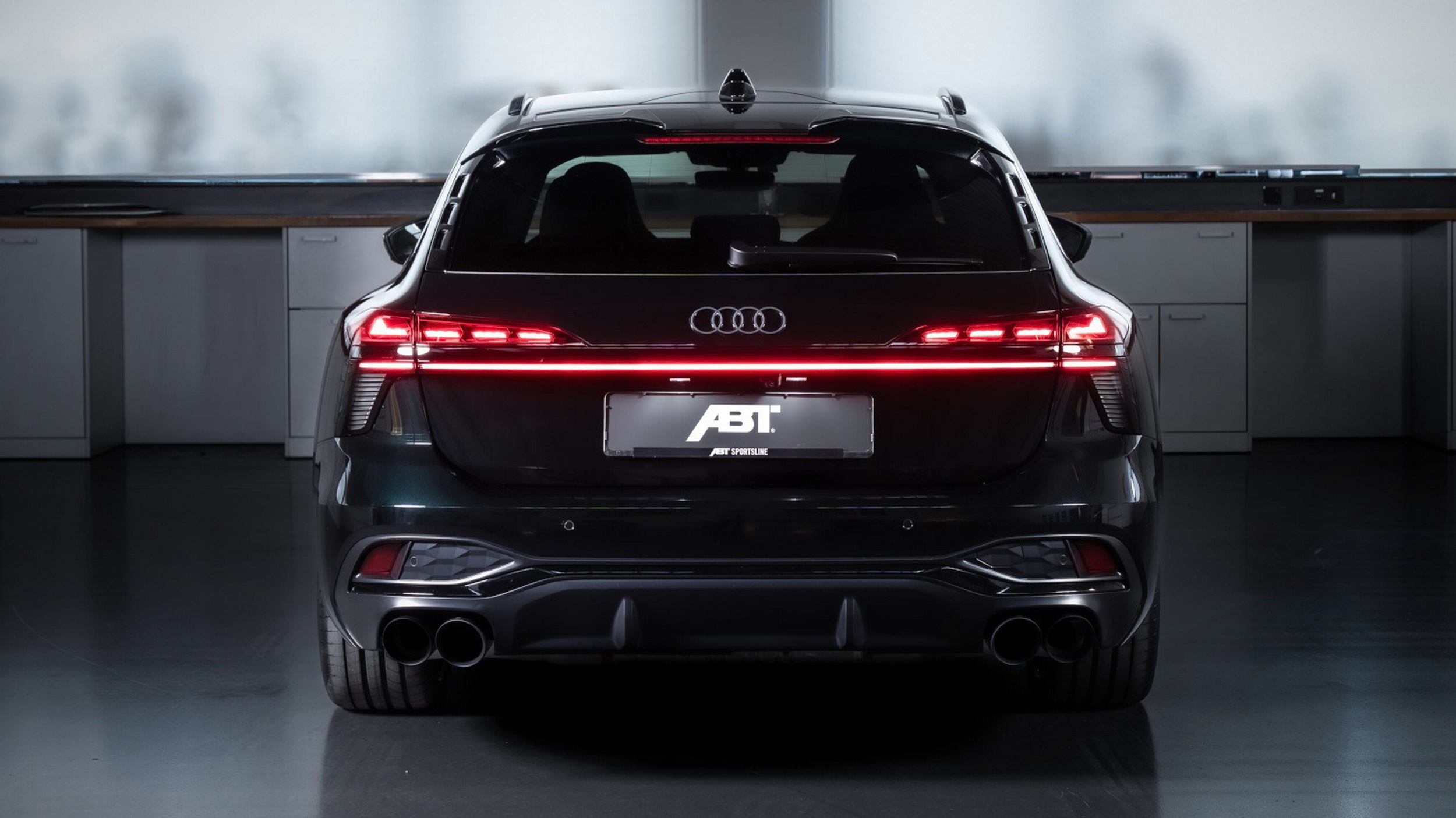 Цей пакет ABT вартістю 18 200 доларів перетворює ваш Audi A6 на 422-сильний S6