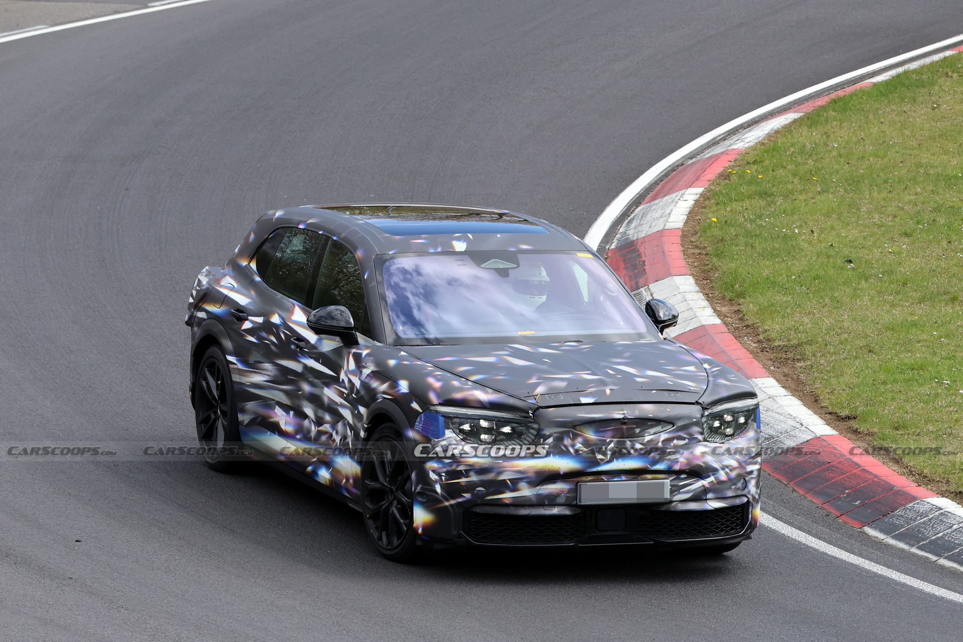 Bentley’s Second SUV Could Borrow A 1,156 HP Trick From Porsche