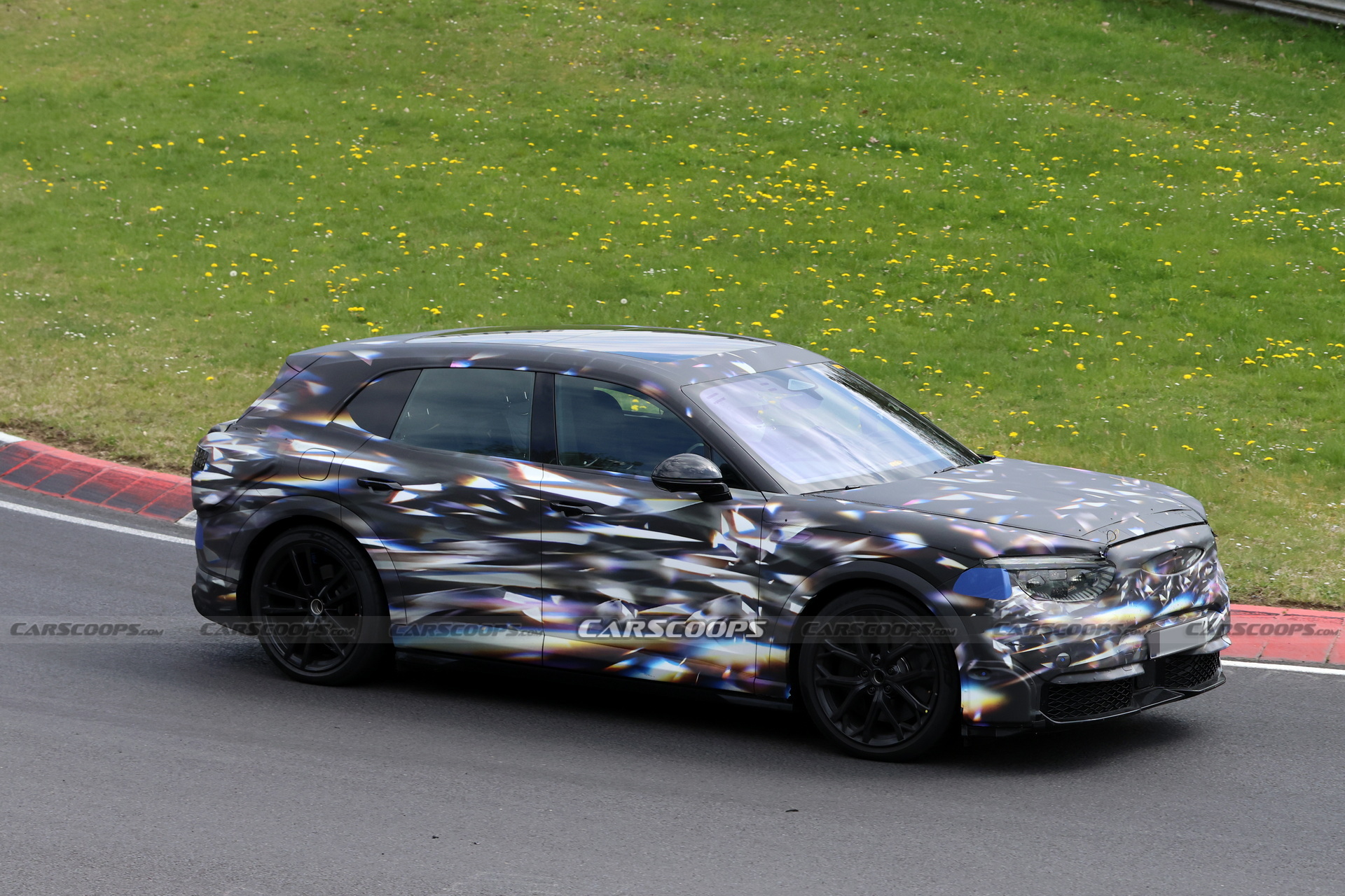 Bentley’s Second SUV Could Borrow A 1,156 HP Trick From Porsche
