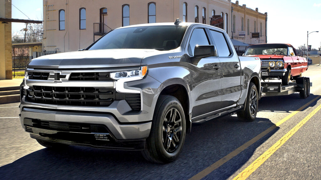 Ford’s F-150 Supply Cratered 40%, And GM Smells Blood