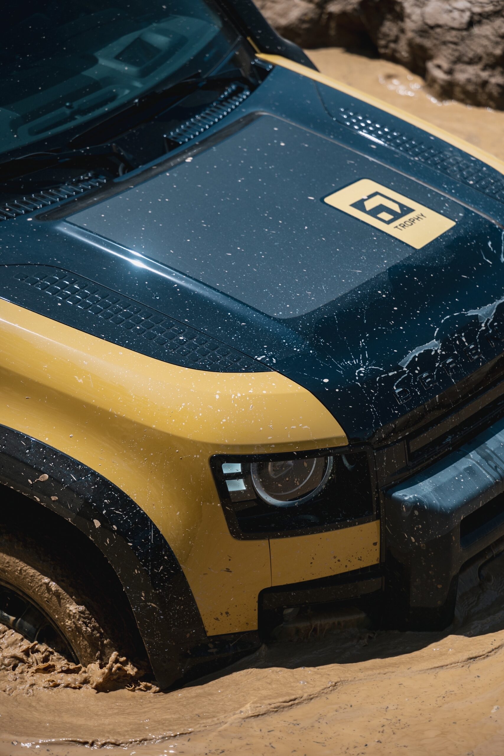 2.6 Tons Of Defender Trophy Crossed A Log Bridge We Built Ourselves