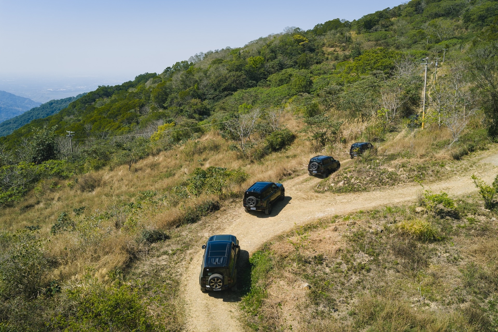 2.6 Tons Of Defender Trophy Crossed A Log Bridge We Built Ourselves