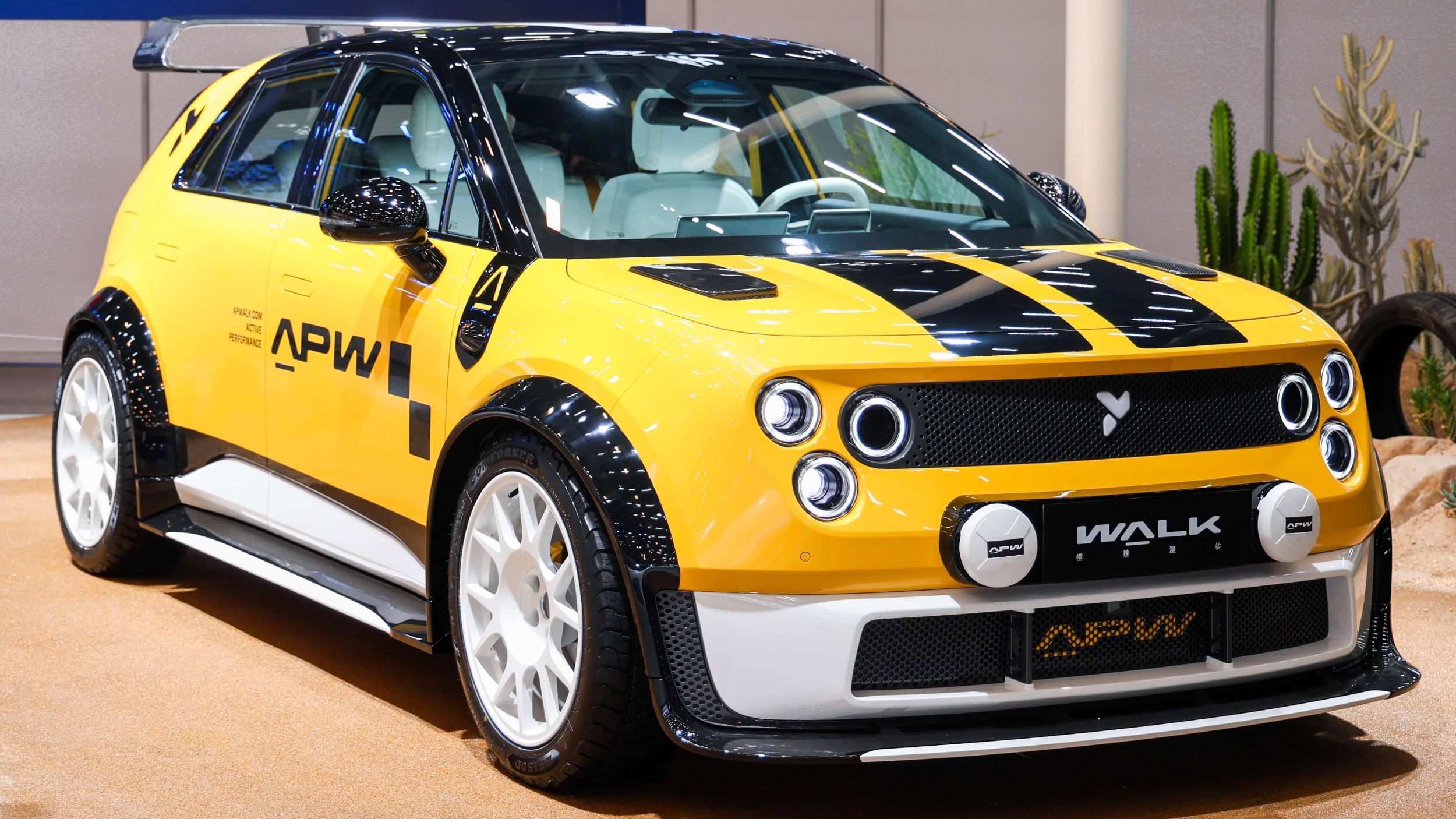 A 141-HP Chinese Hatch And A 215-HP Alpine Dressed As The Same Rally Car