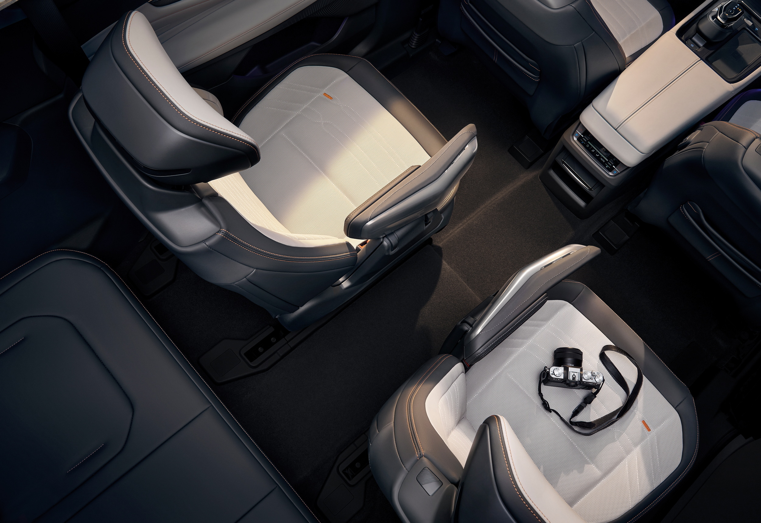 Ford Killed The Edge In America, China’s Already Getting A Facelifted $34K Sequel
