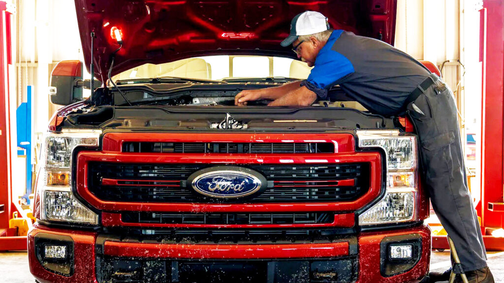 Missouri Drivers Pay $12 For A Safety Inspection. A New Bill Says That’s $12 Too Many
