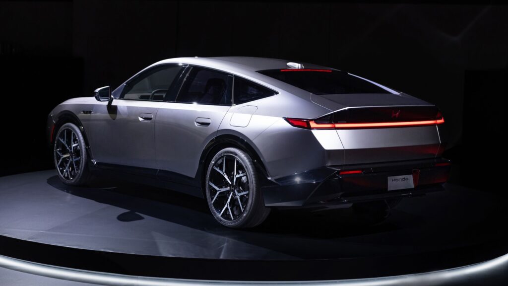  Half Of American Teens Want A Sedan, Not An SUV, And Automakers Are Listening