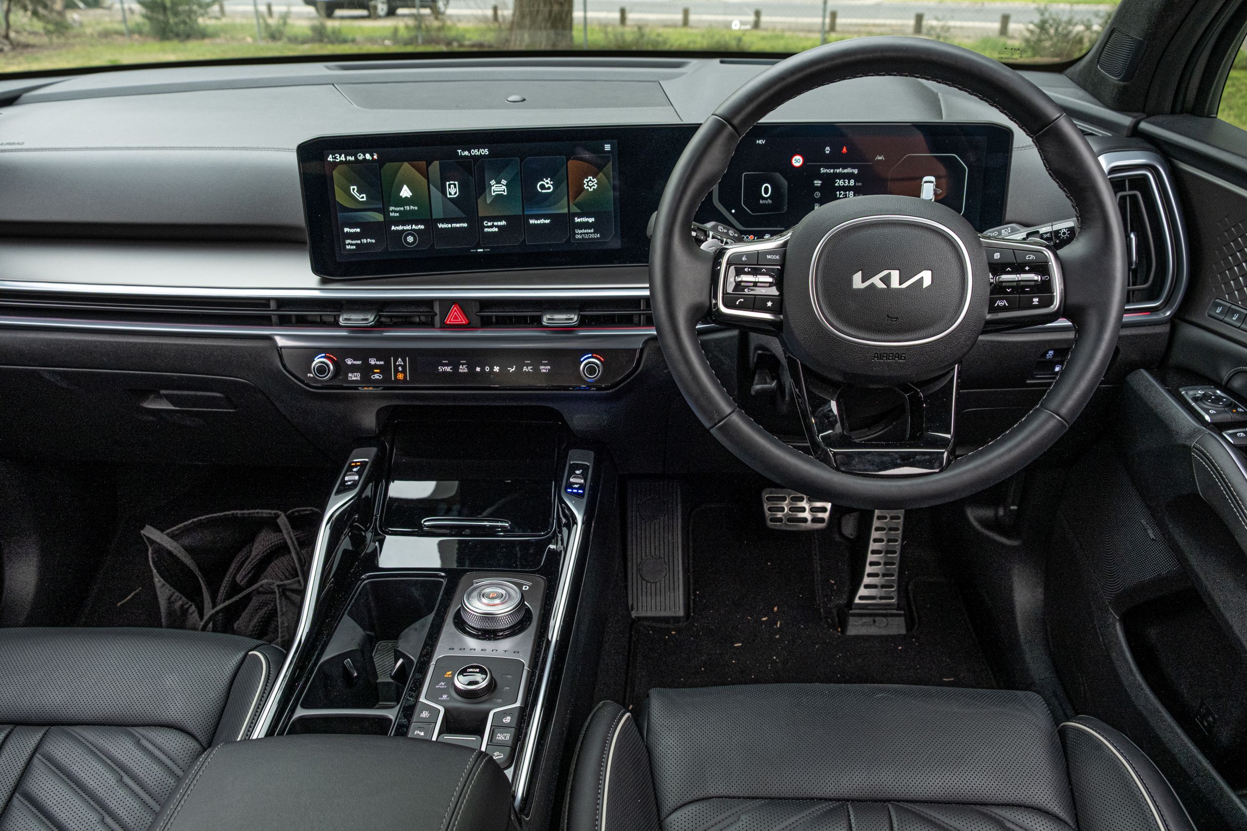 The 2026 Kia Sorento GT-Line PHEV Is Good, But The Diesel Is Better | Review