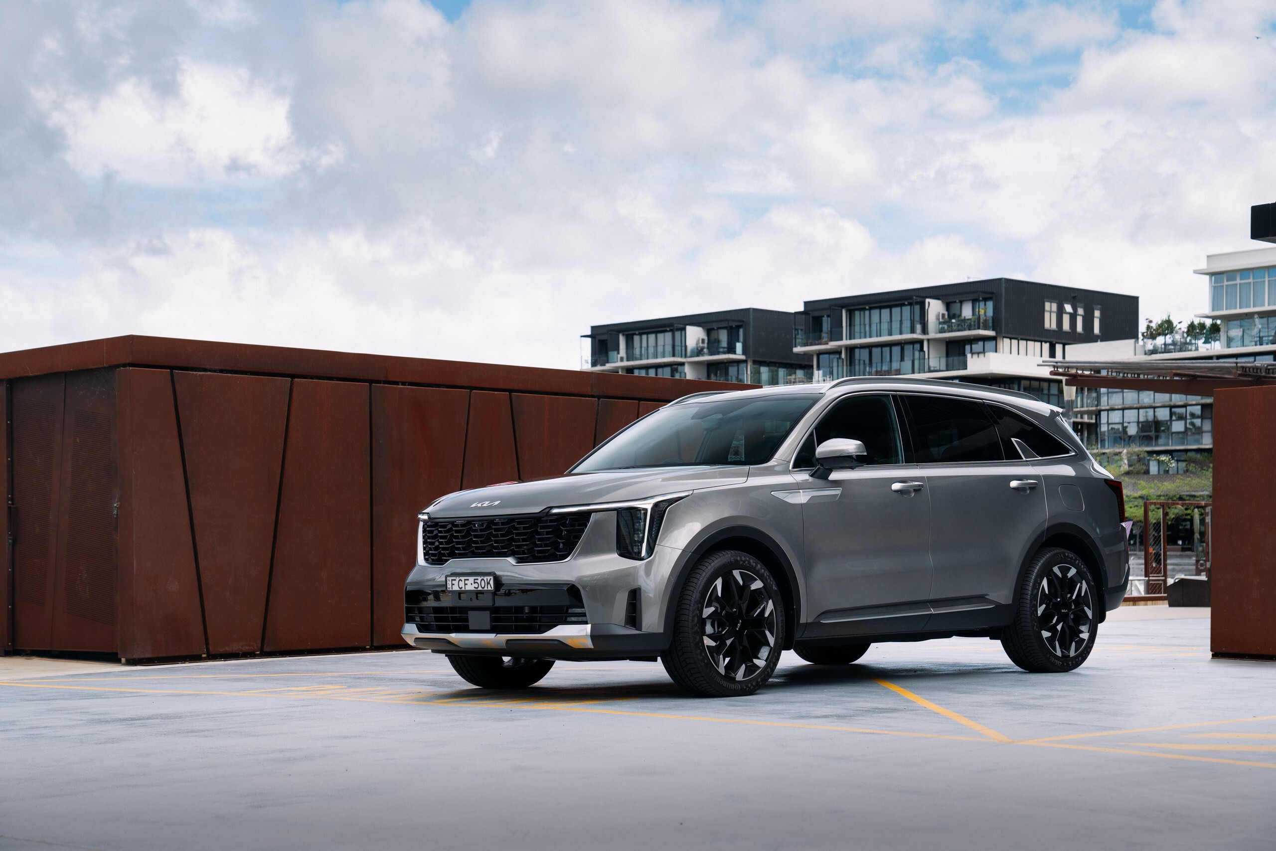 The 2026 Kia Sorento GT-Line PHEV Is Good, But The Diesel Is Better | Review