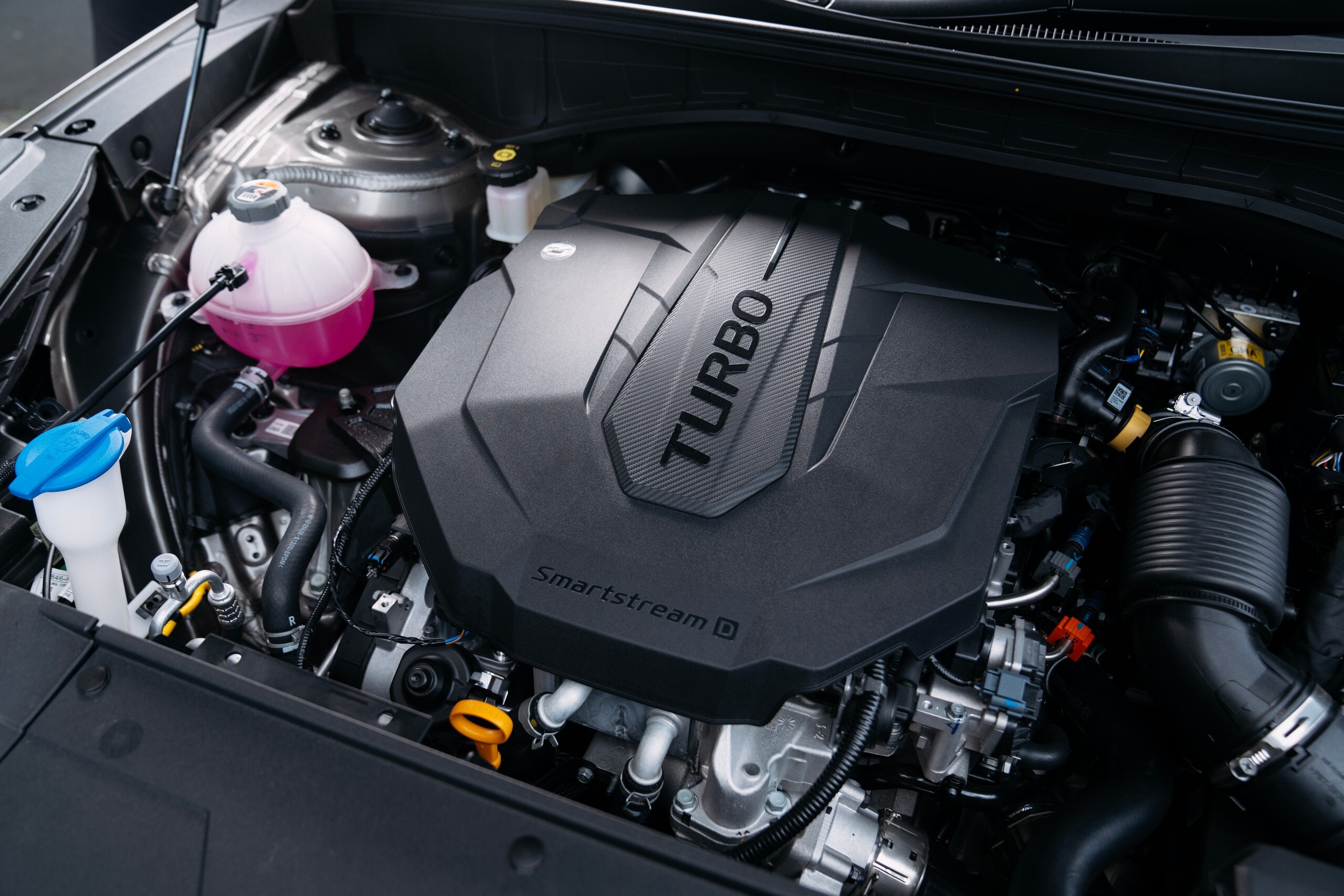 The 2026 Kia Sorento GT-Line PHEV Is Good, But The Diesel Is Better | Review