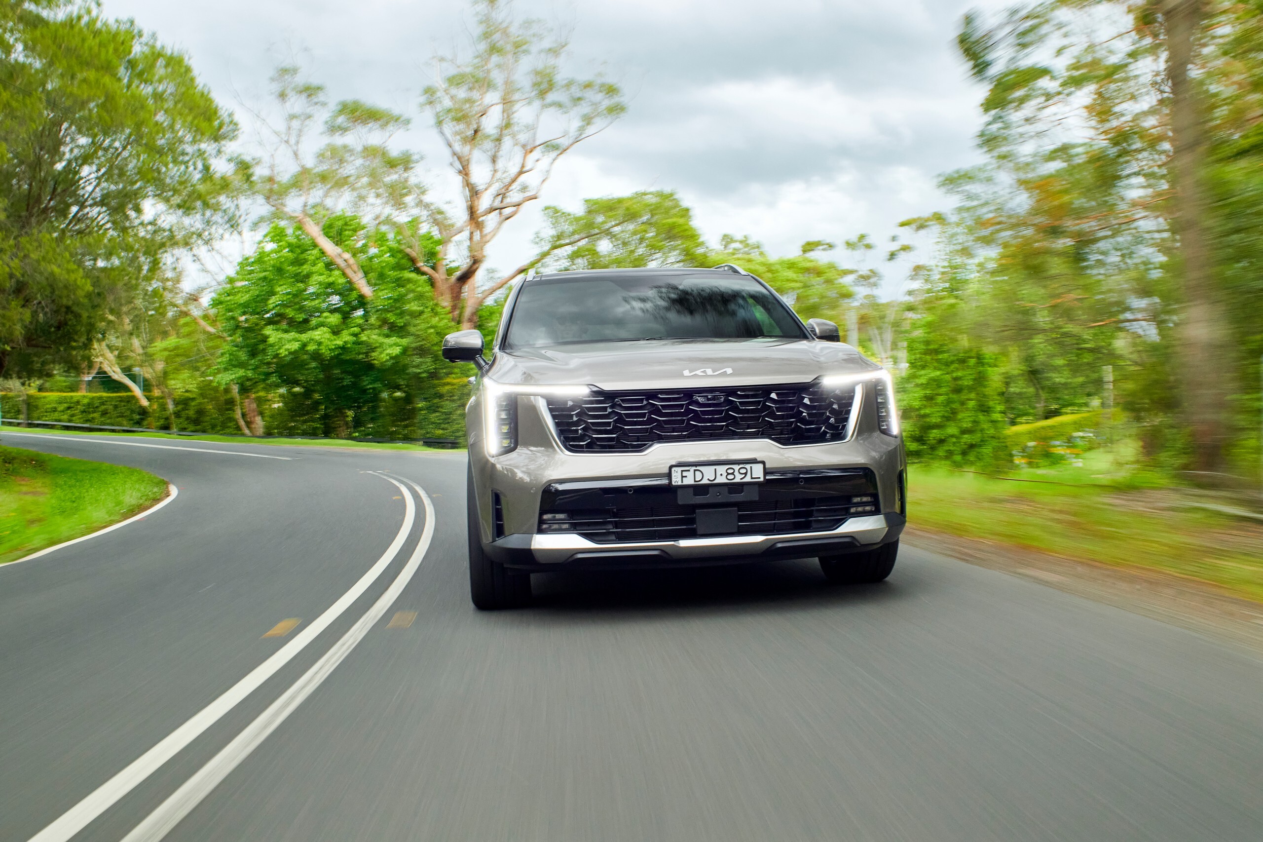 The 2026 Kia Sorento GT-Line PHEV Is Good, But The Diesel Is Better | Review