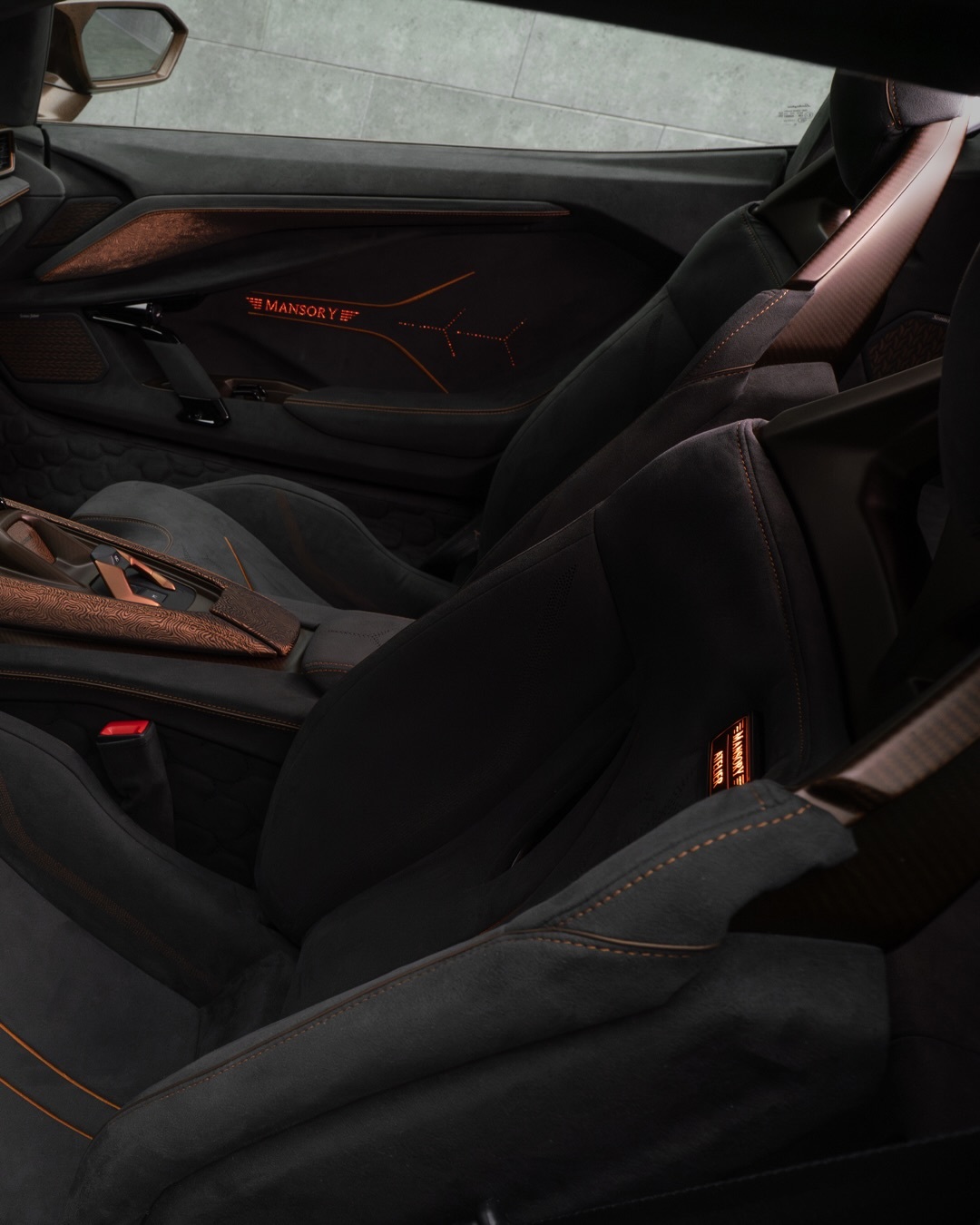 Mansory’s Lamborghini Is What Happens When You Have Too Much Fiber
