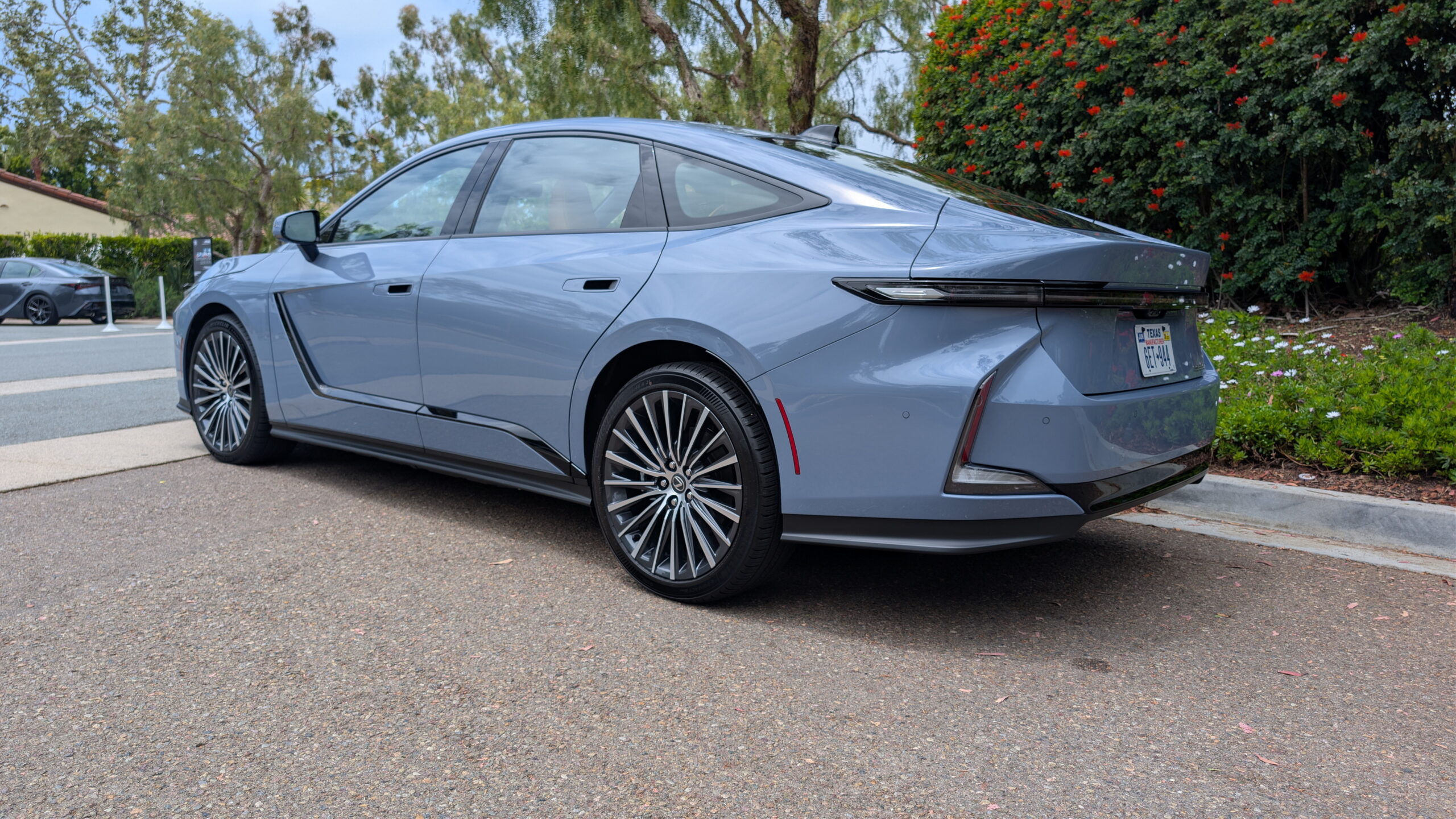 Lexus ES Chief Engineer Is ‘Not Happy’ About SUVs Taking Over