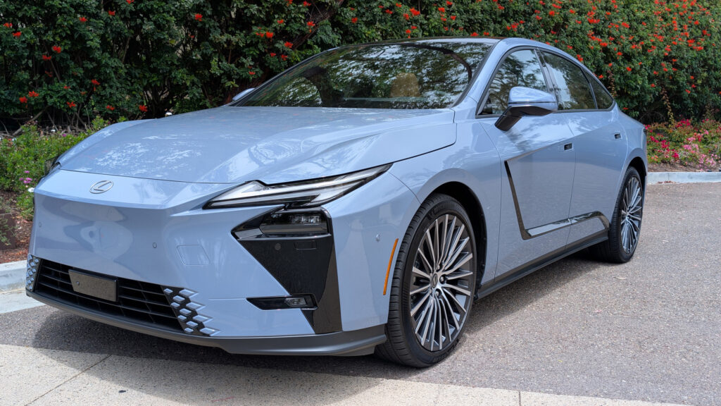  We Drove The 2026 Lexus ES Hybrid And EV, And One Version Stands Out | Review