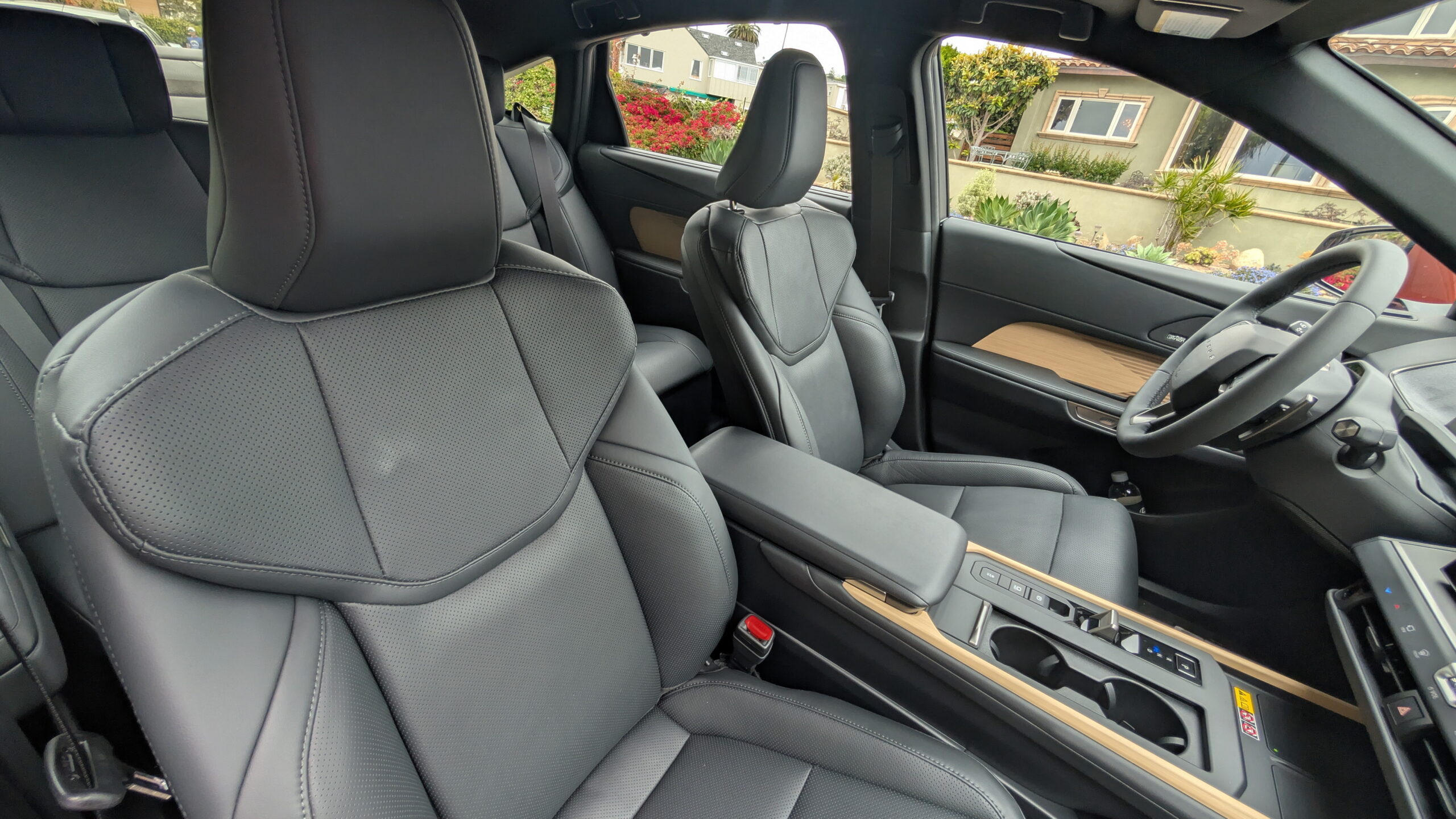 Lexus ES Chief Engineer Is ‘Not Happy’ About SUVs Taking Over