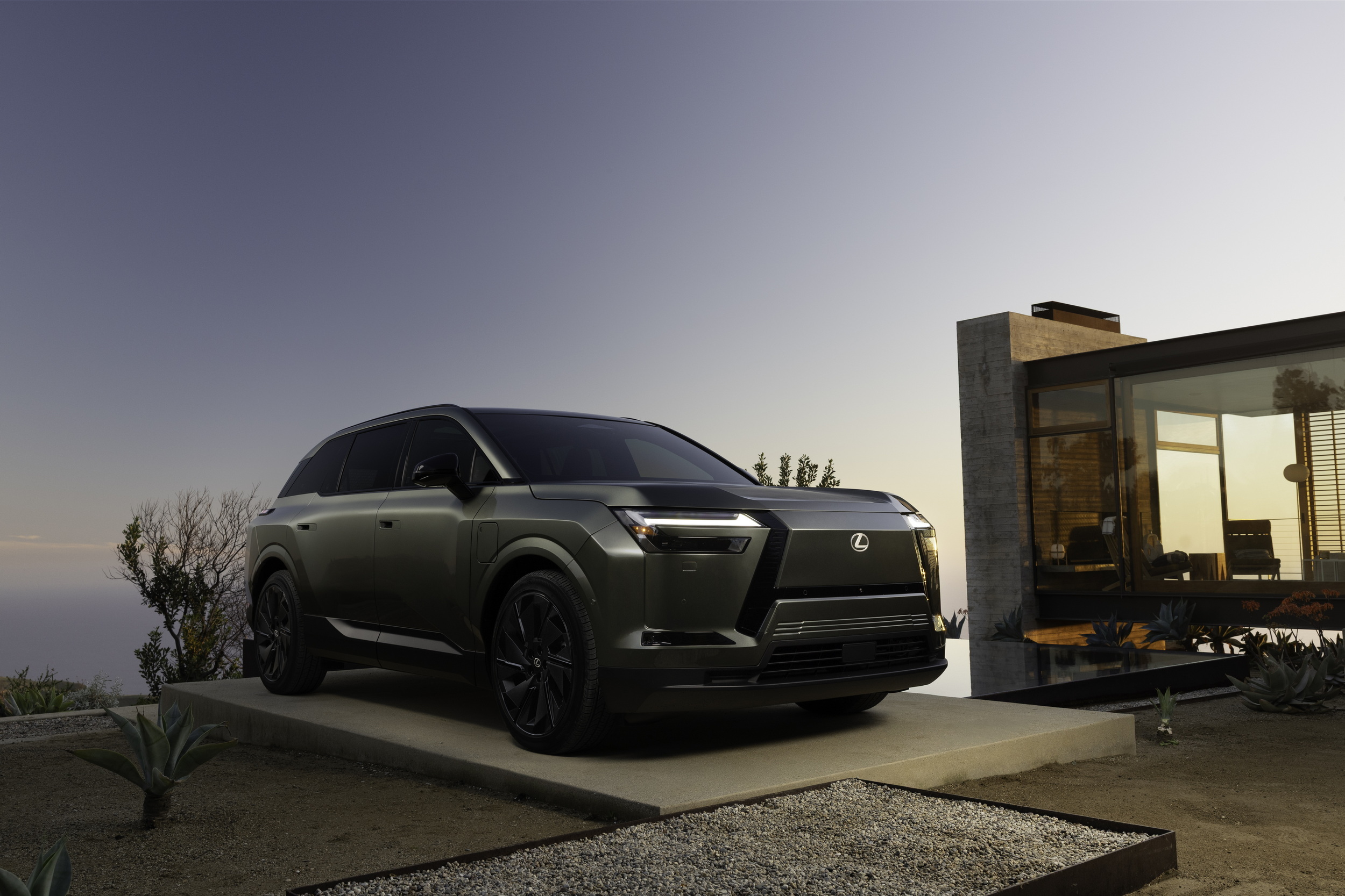 The 2027 Lexus TZ Borrows The Highlander’s Bones And The LFA’s V10 Voice