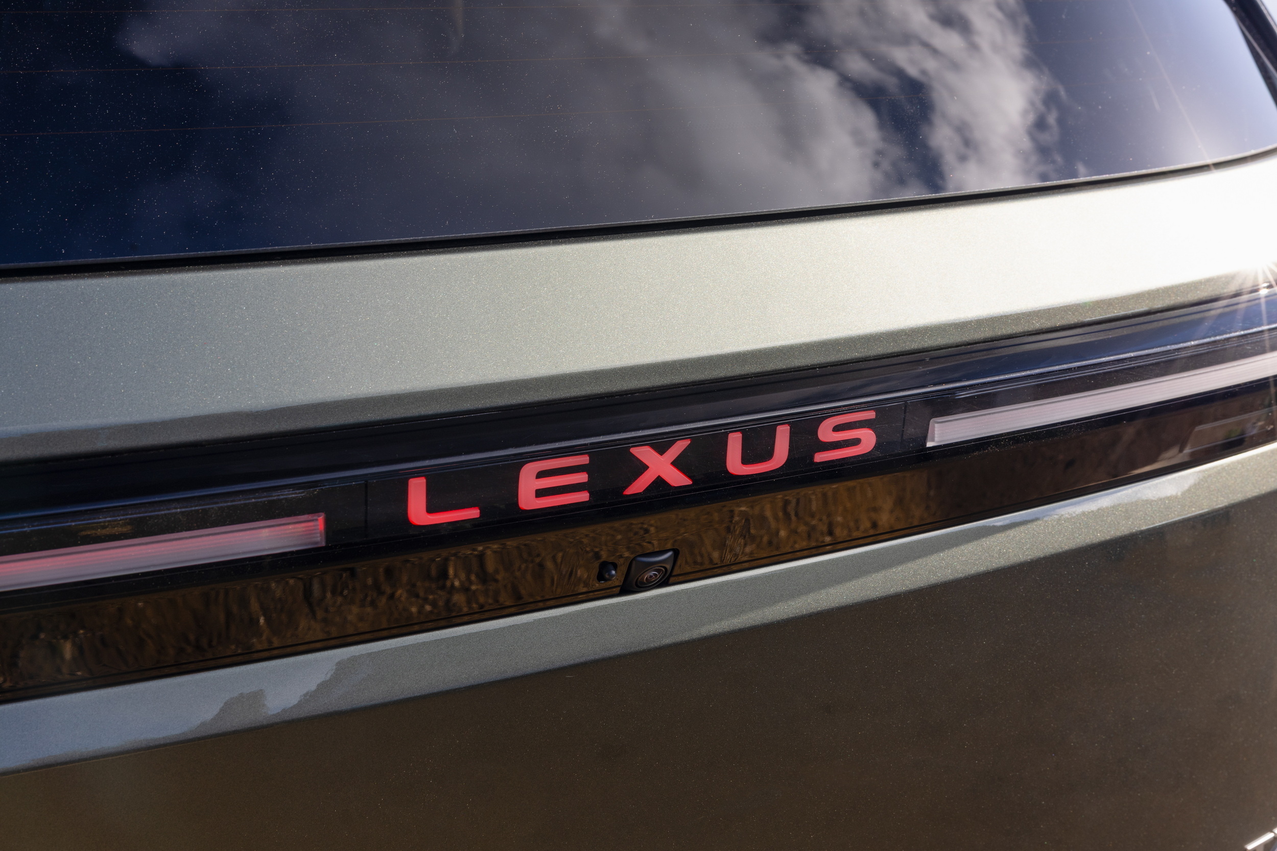 The 2027 Lexus TZ Borrows The Highlander’s Bones And The LFA’s V10 Voice